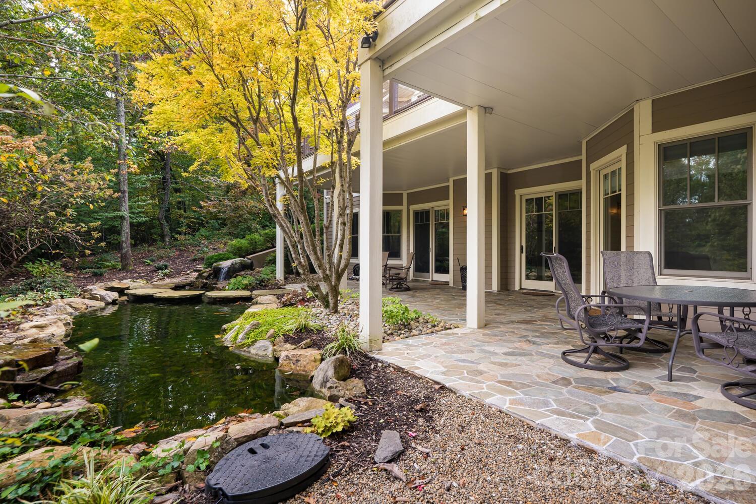 104 Mossridge Court Property Photo 44