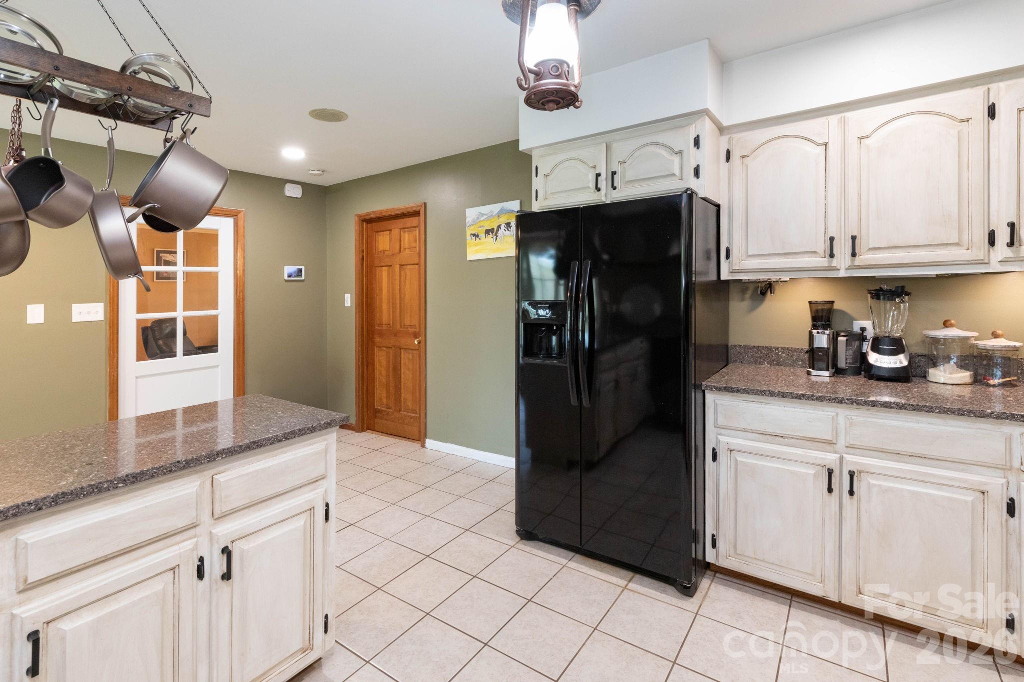 121 Churchill Downs Drive Property Photo 11