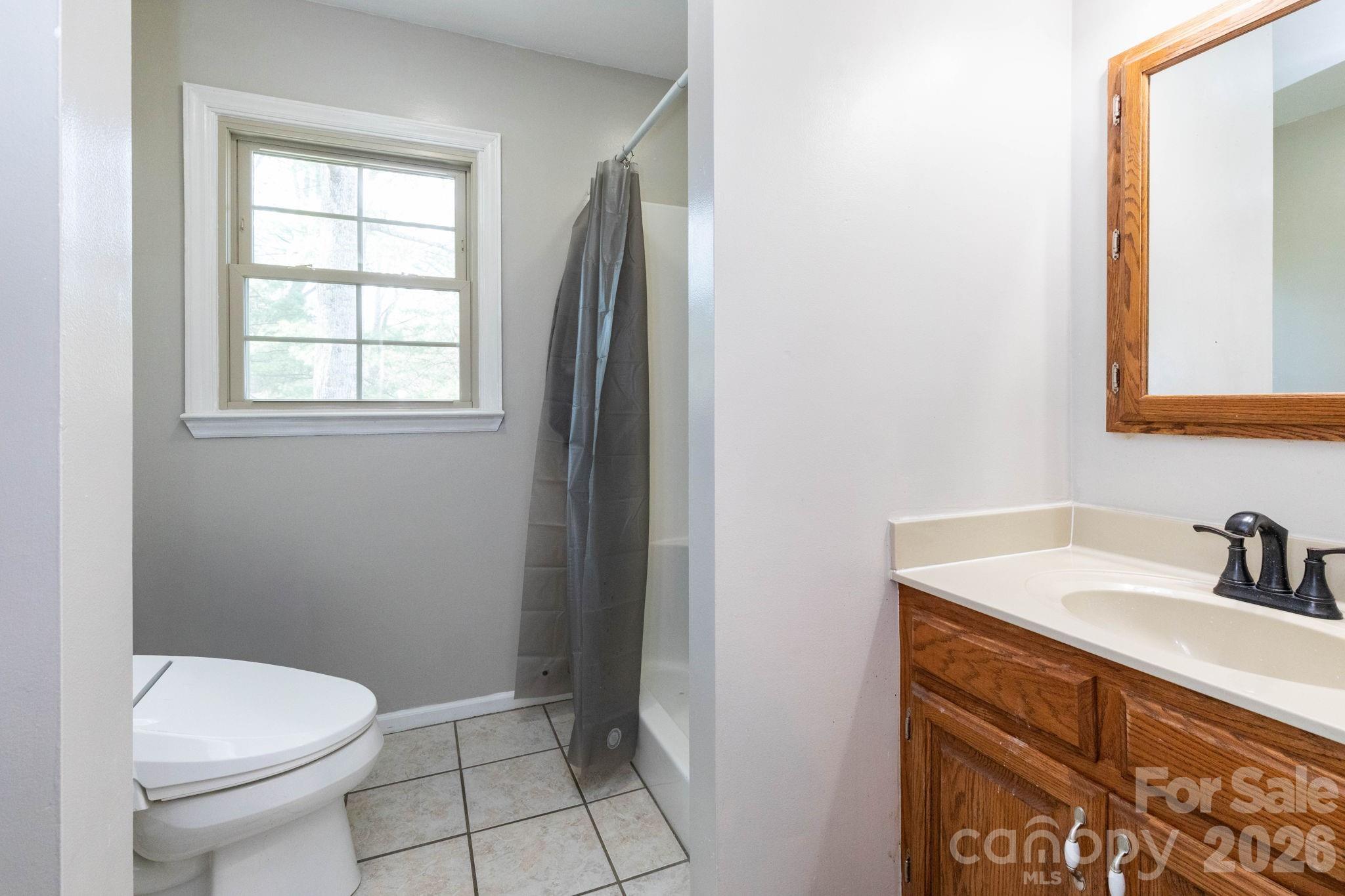 121 Churchill Downs Drive Property Photo 14