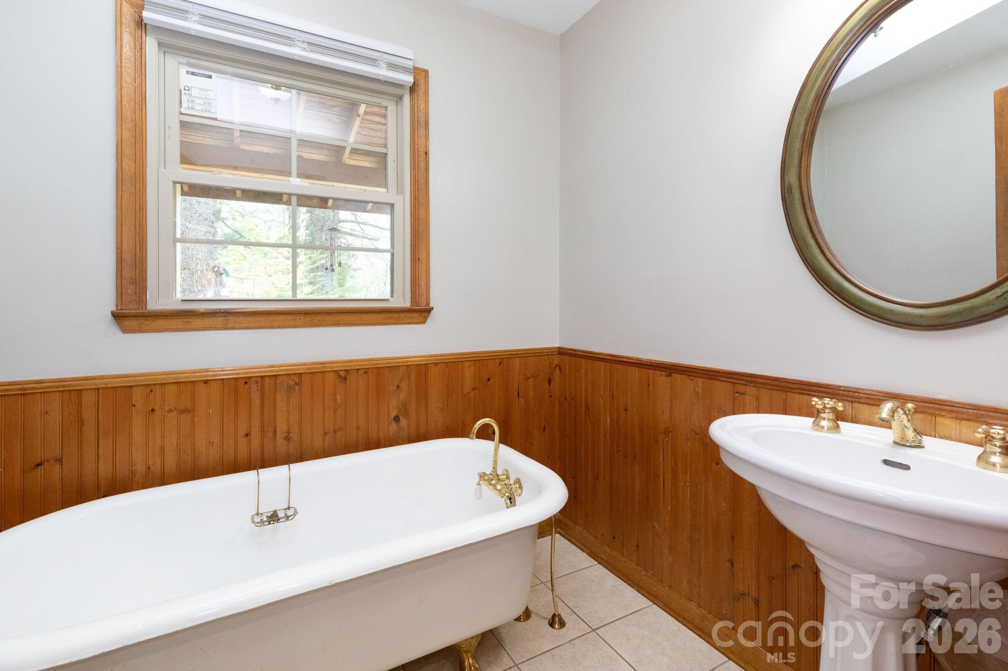 121 Churchill Downs Drive Property Photo 18