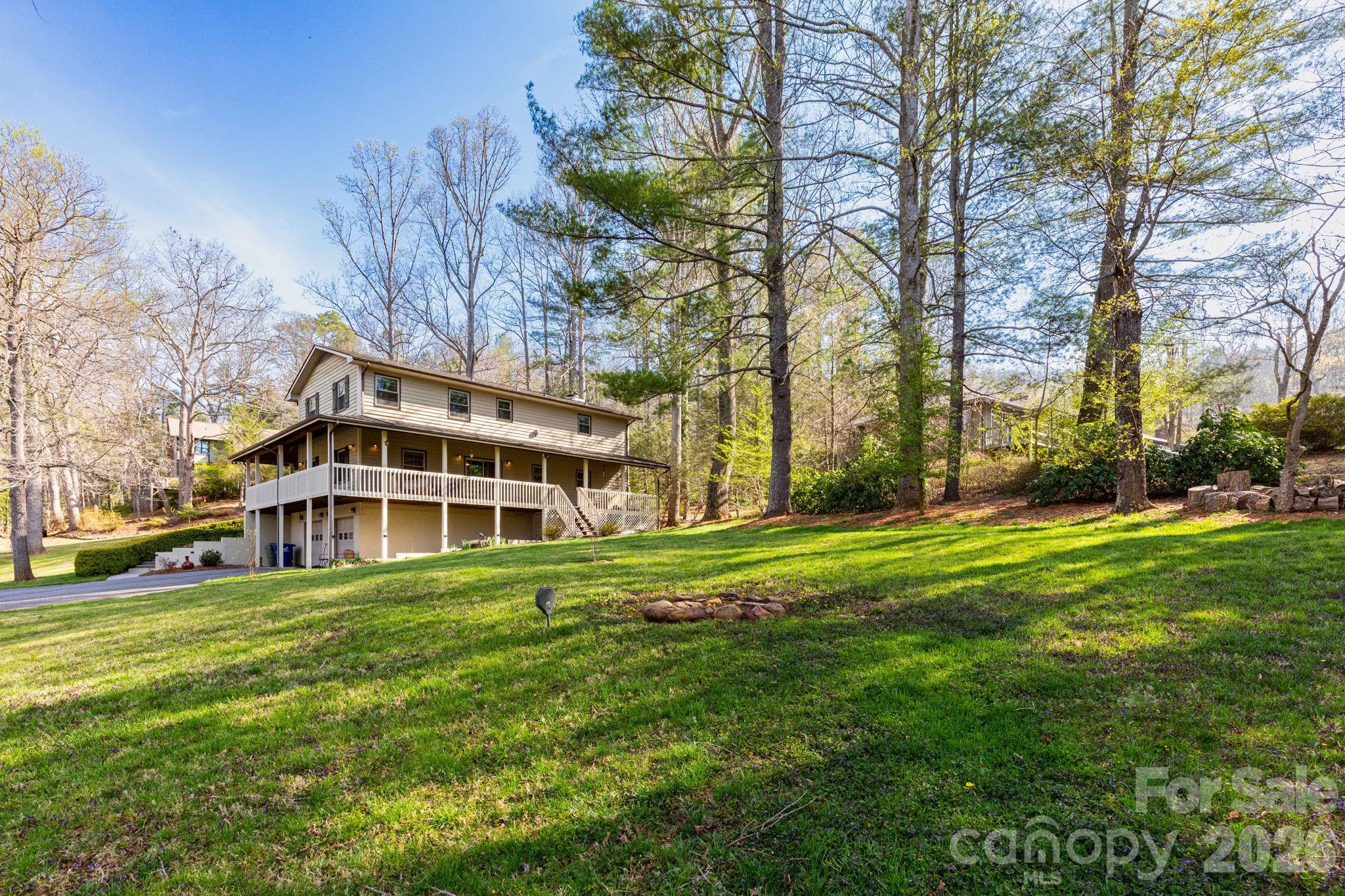 121 Churchill Downs Drive Property Photo 21