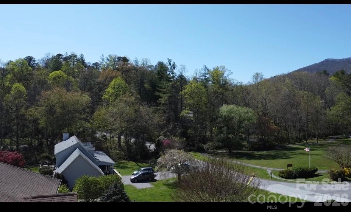 121 Churchill Downs Drive Property Photo 27