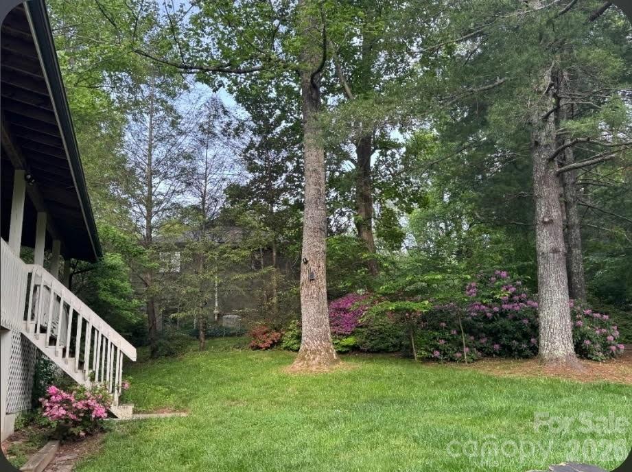 121 Churchill Downs Drive Property Photo 29