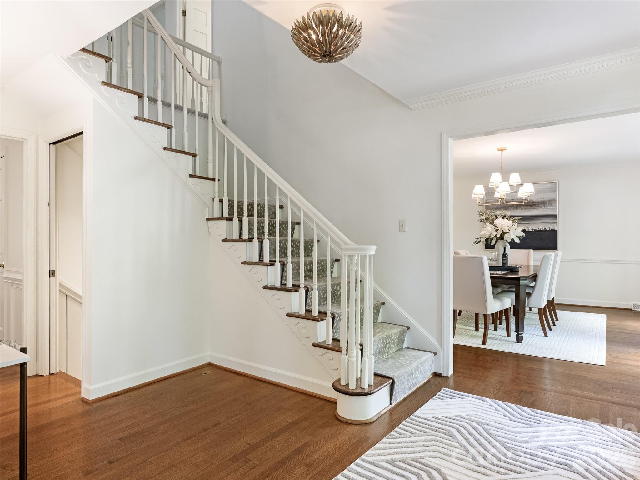 5239 Winding Brook Road Property Photo 3