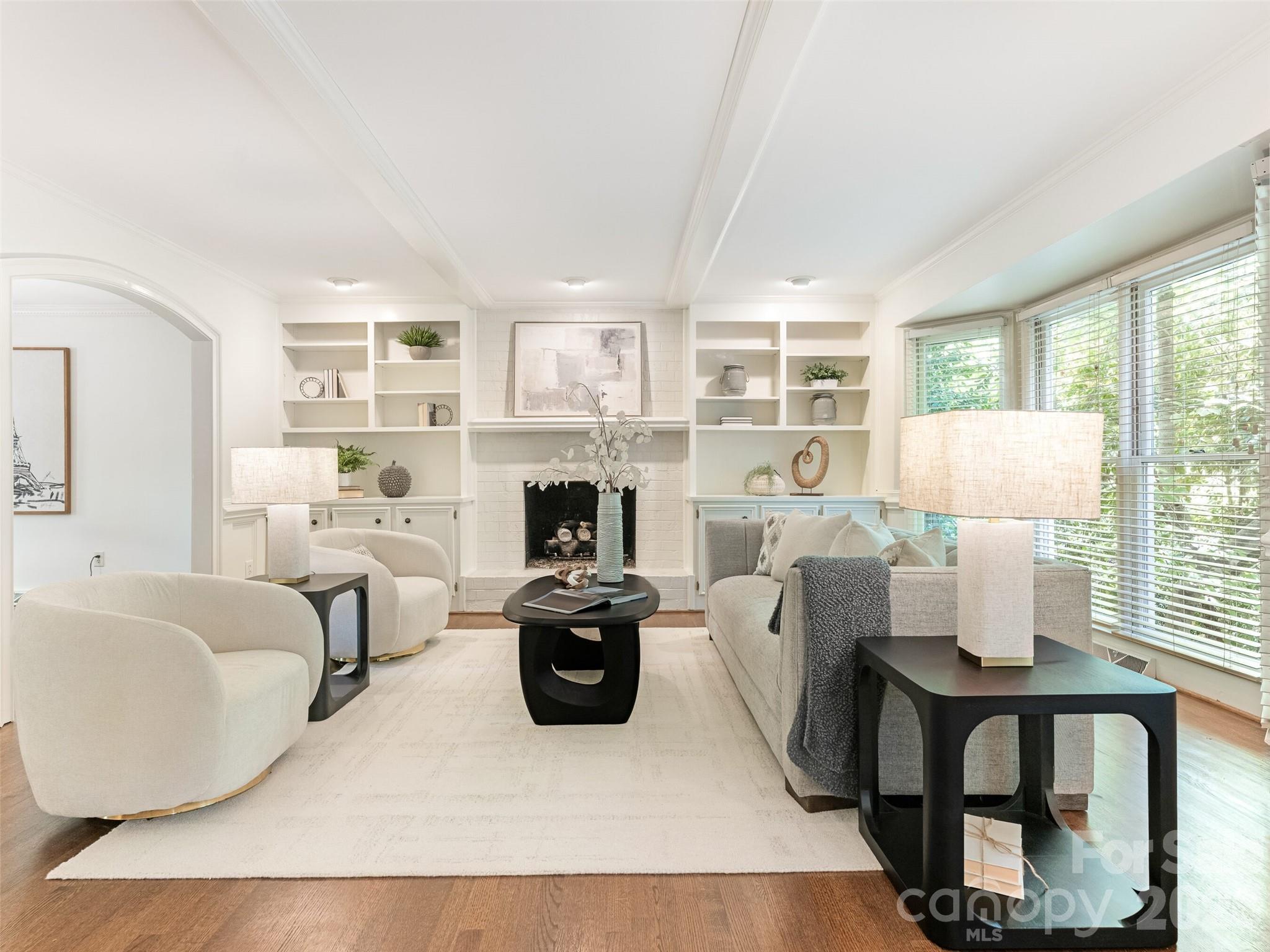 5239 Winding Brook Road Property Photo 6