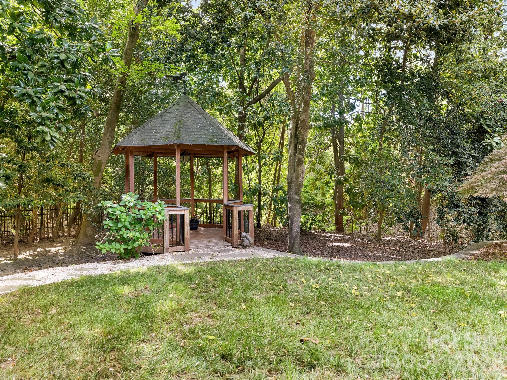 5239 Winding Brook Road Property Photo 25