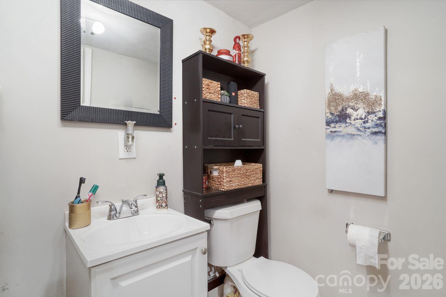 409 W Norment Avenue Property Photo 6