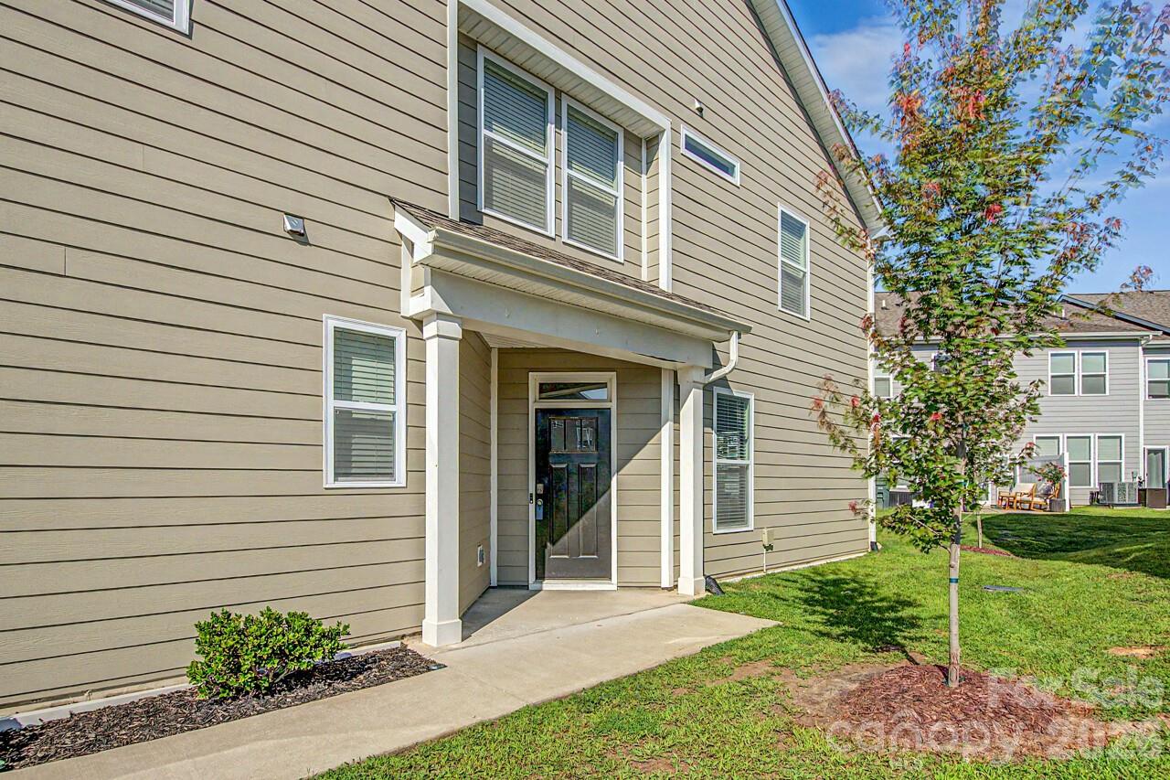 33 Cedar Hill Road Property Photo 4