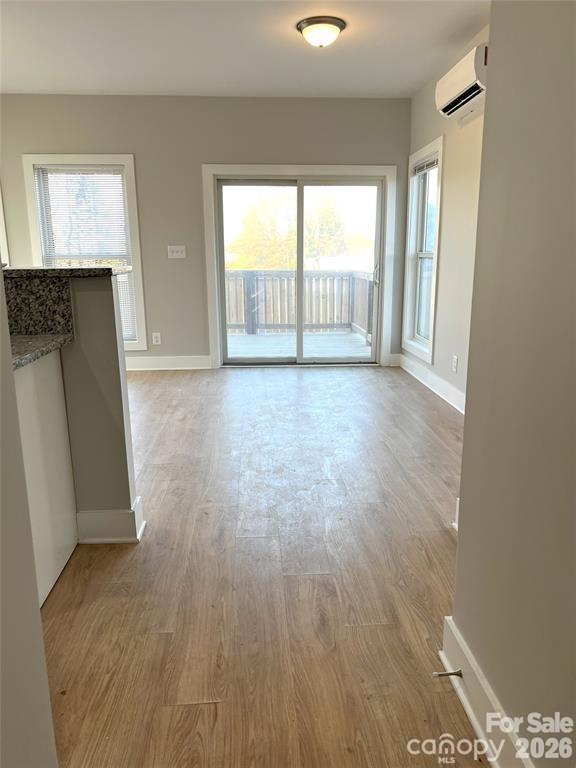 211 S Webb Street Property Photo 8