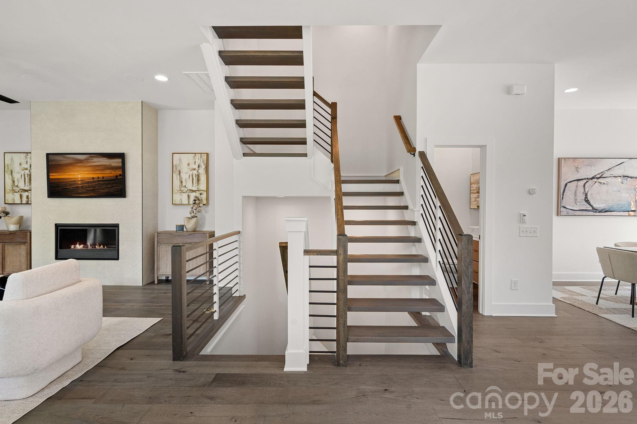 1006 Westbrook Drive B Property Photo 15