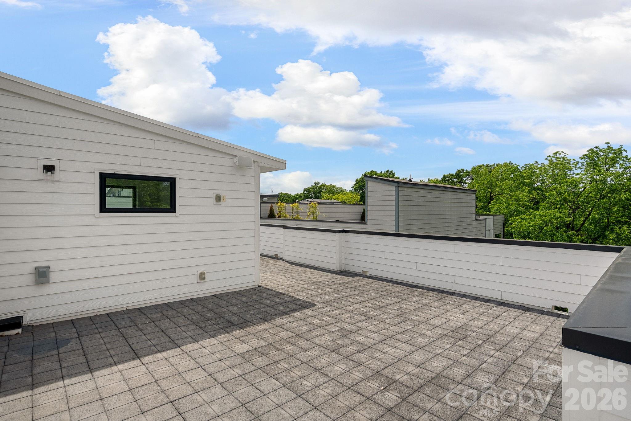 1006 Westbrook Drive B Property Photo 39