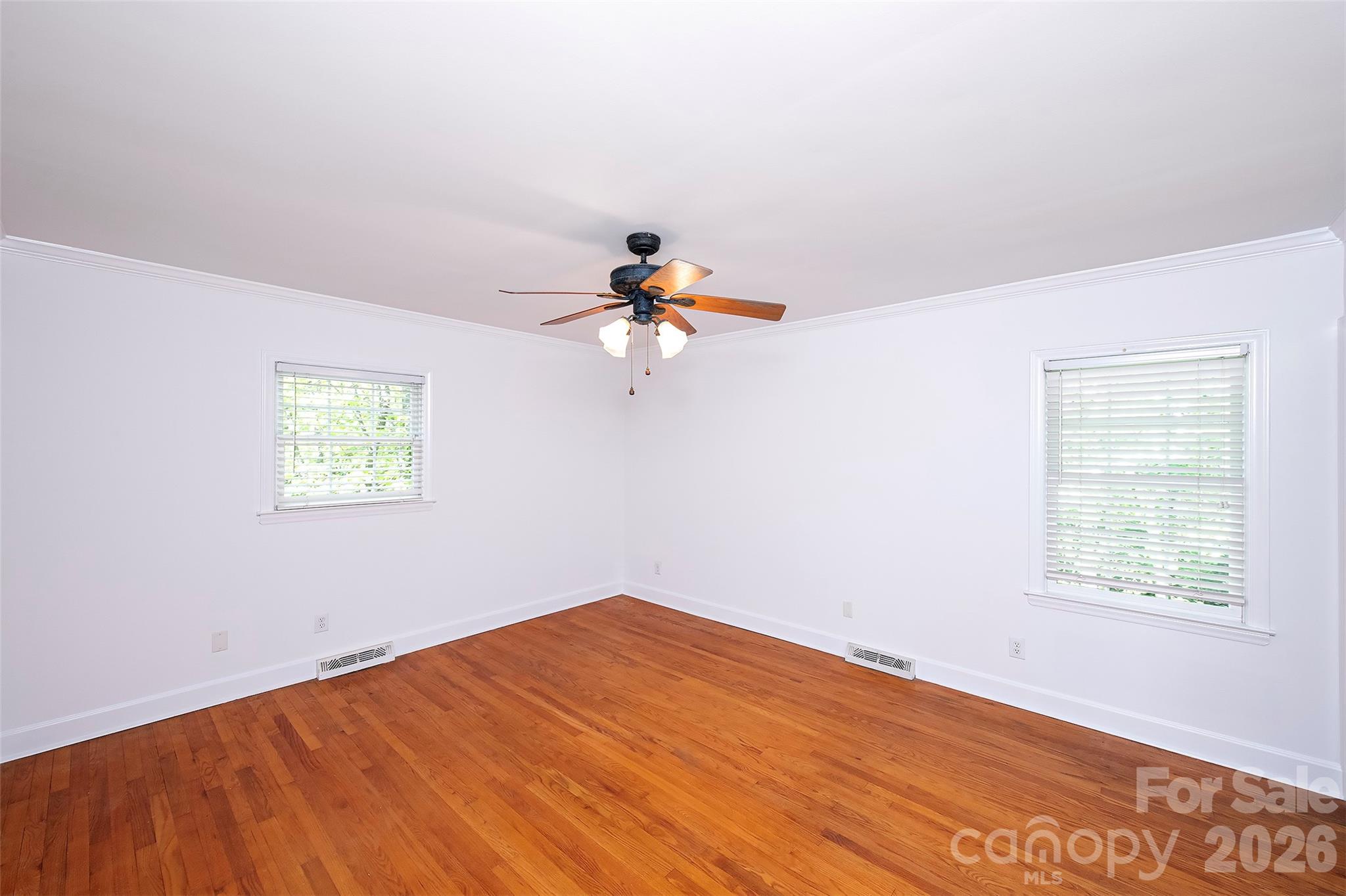 6629 Knightswood Drive Property Photo 14