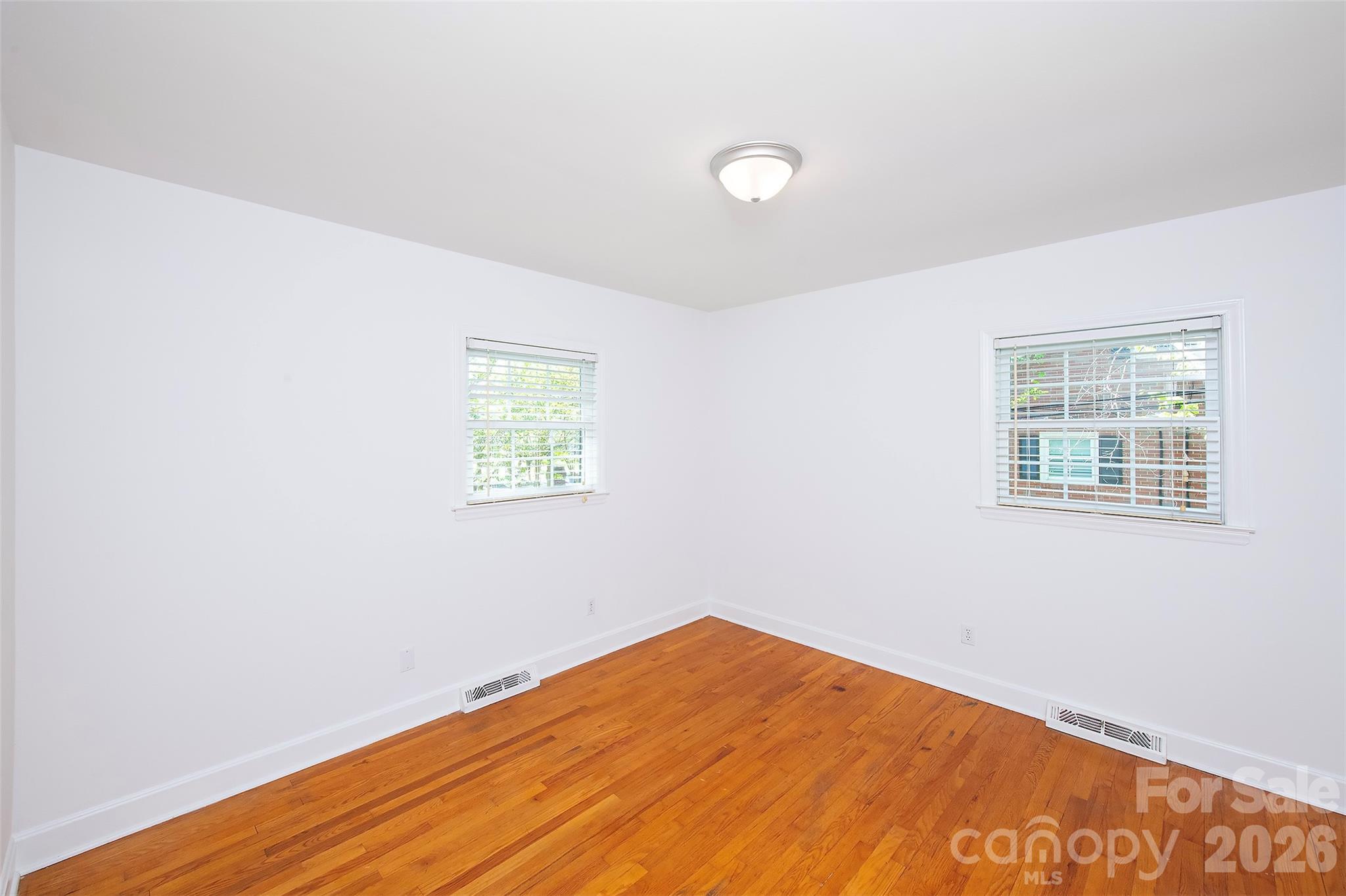 6629 Knightswood Drive Property Photo 16