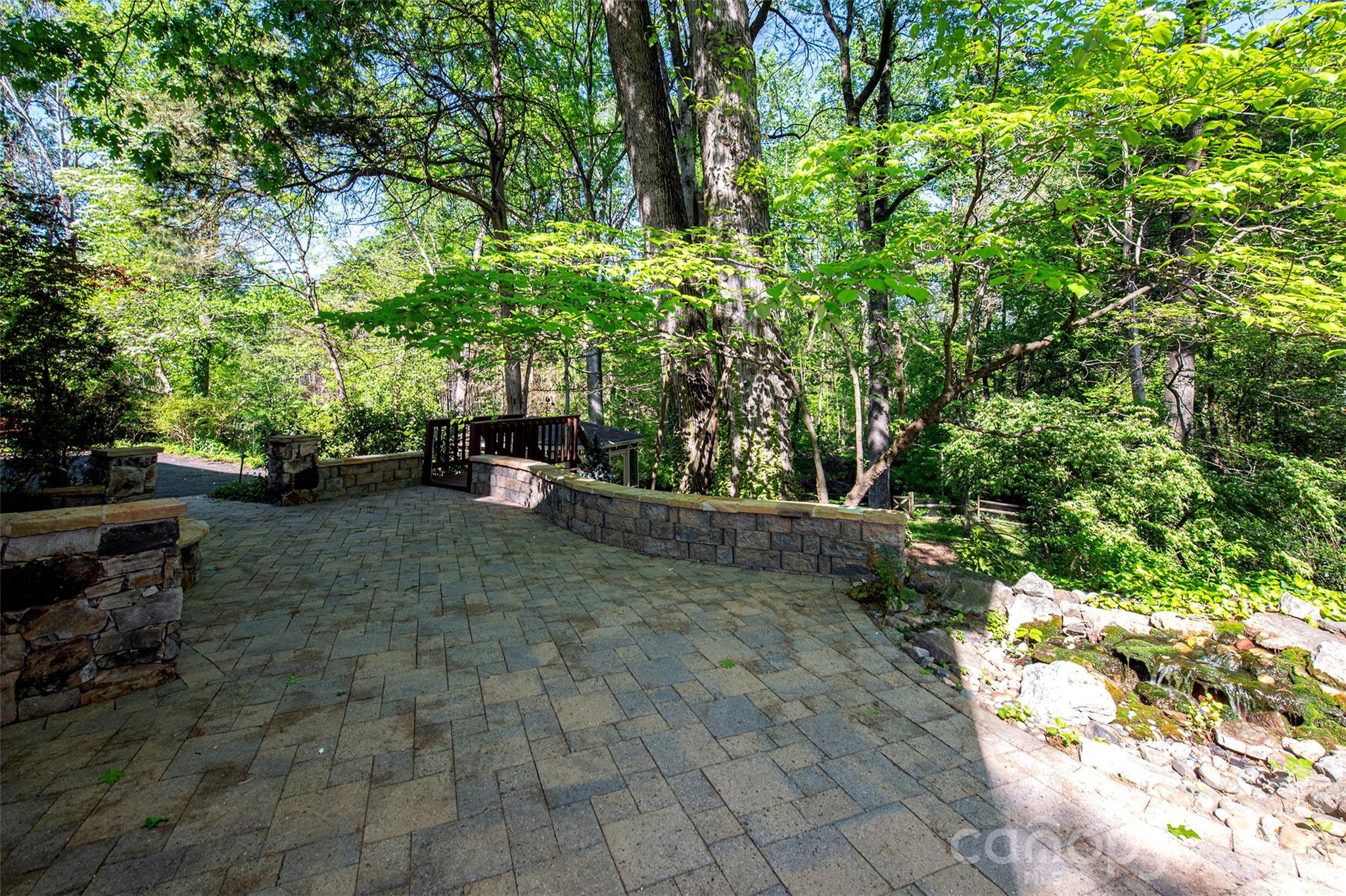 6629 Knightswood Drive Property Photo 26