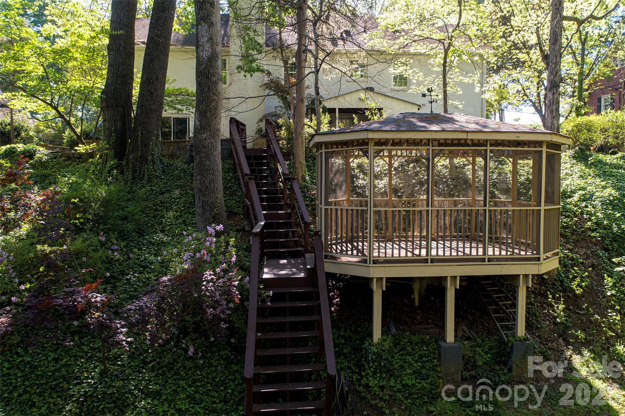 6629 Knightswood Drive Property Photo 33