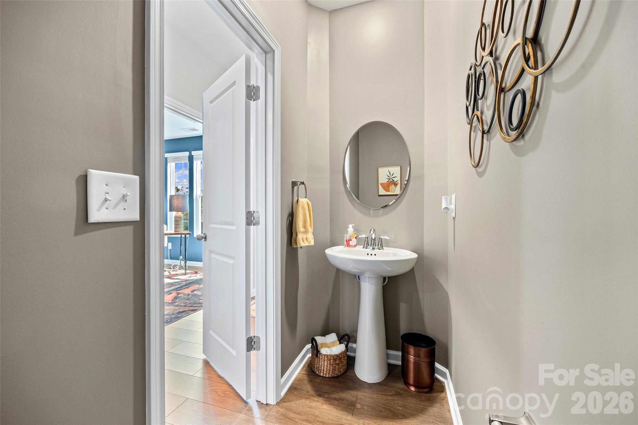 909 Cobbled Way Property Photo 13