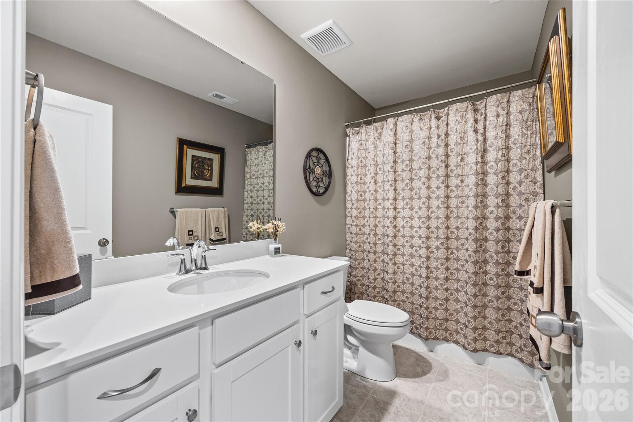 909 Cobbled Way Property Photo 24