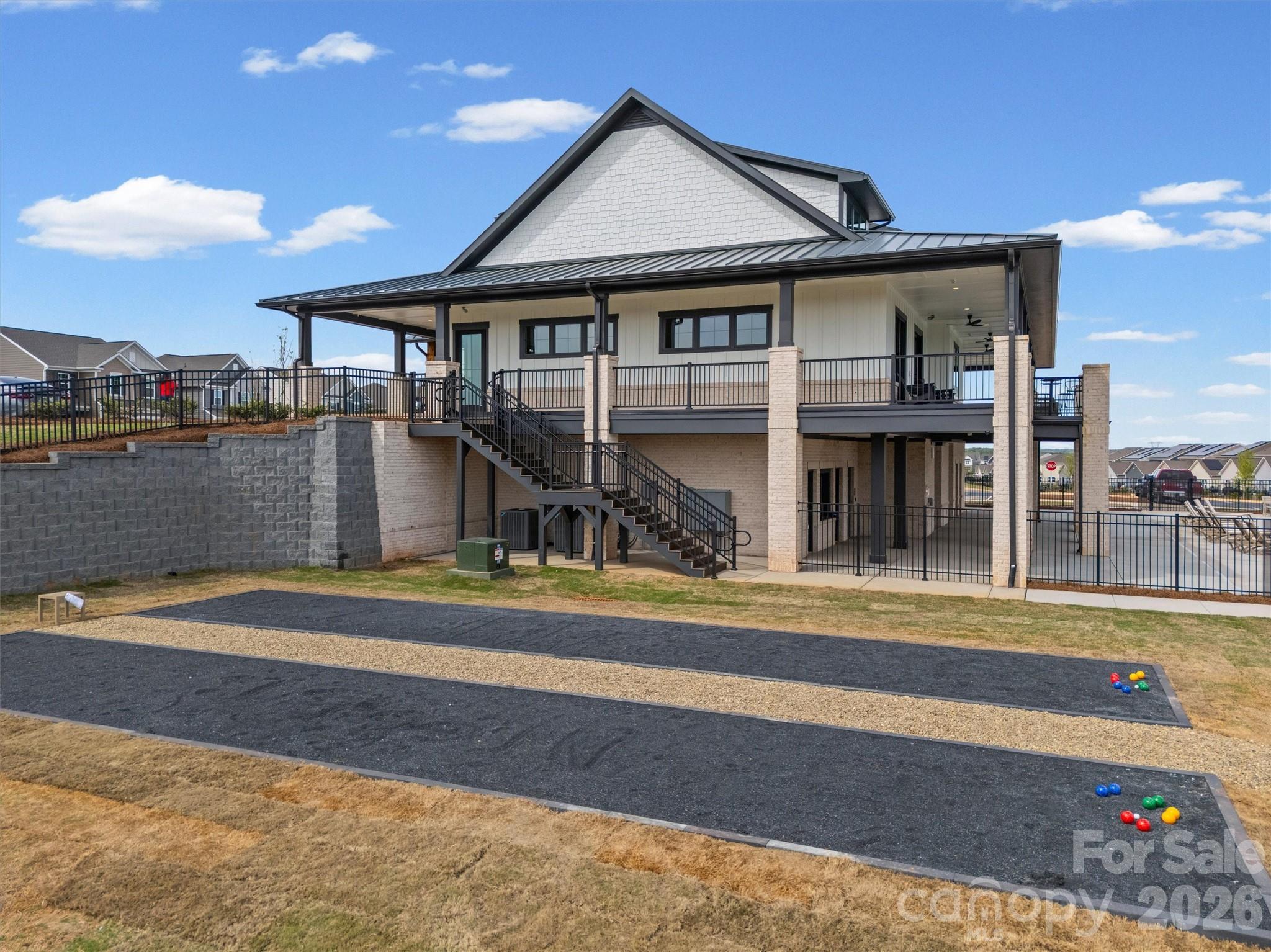 909 Cobbled Way Property Photo 41