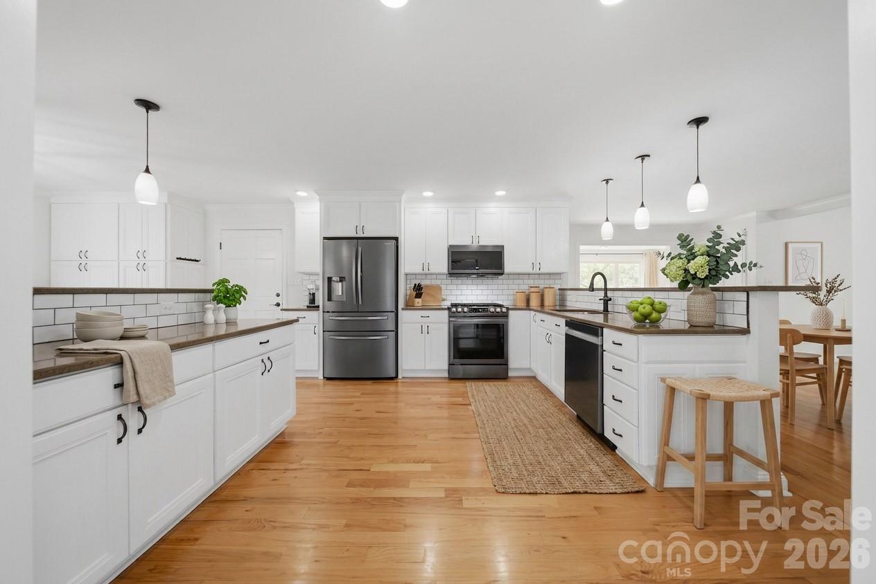 1512 Little Hill Road Property Photo 7