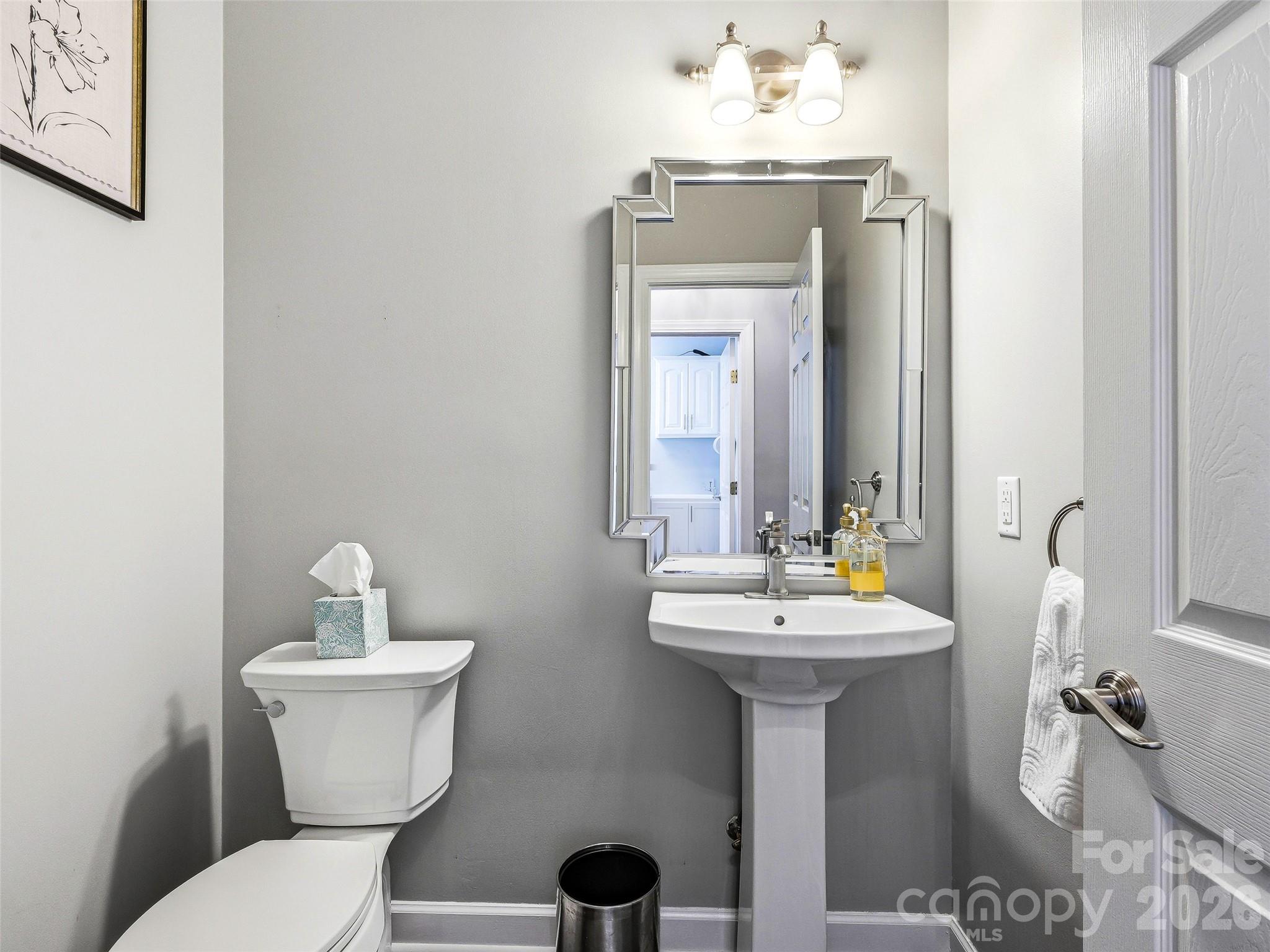32 Franklin Farm Road Property Photo 14