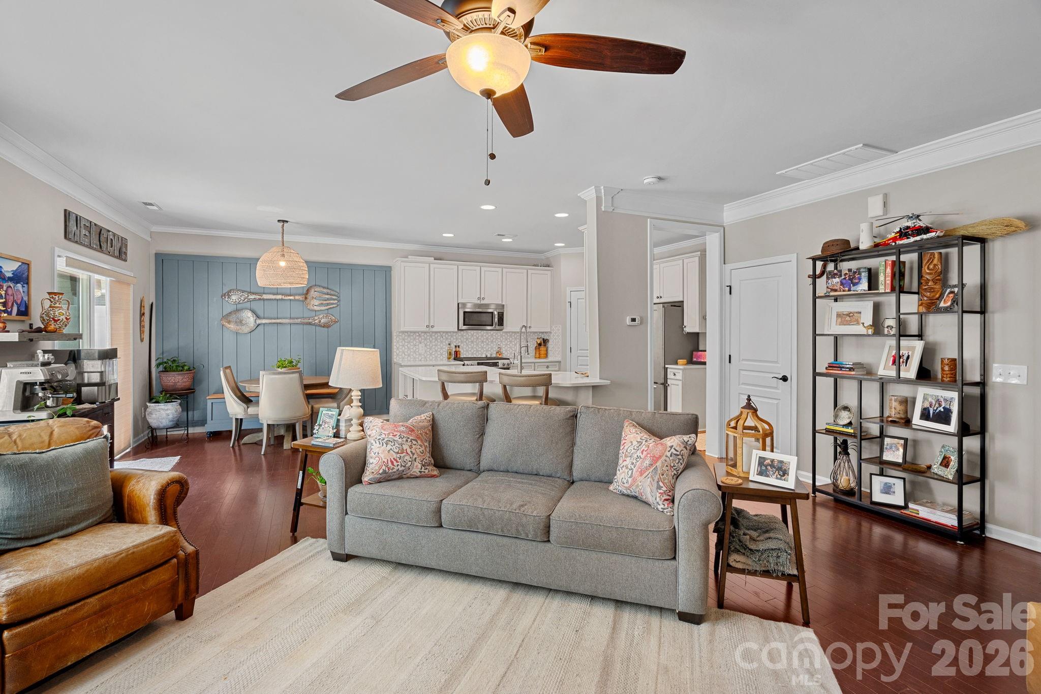 2207 Whitford Lane Property Photo 11