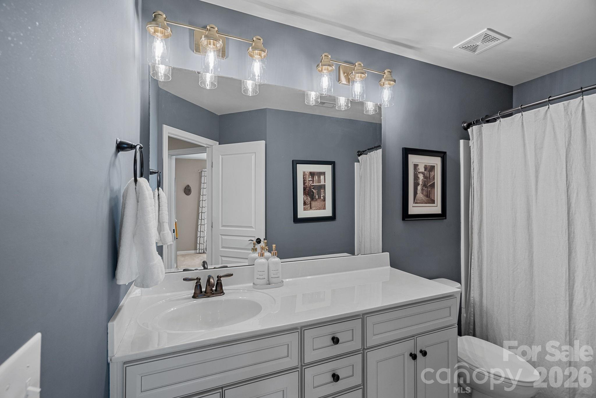 2207 Whitford Lane Property Photo 21