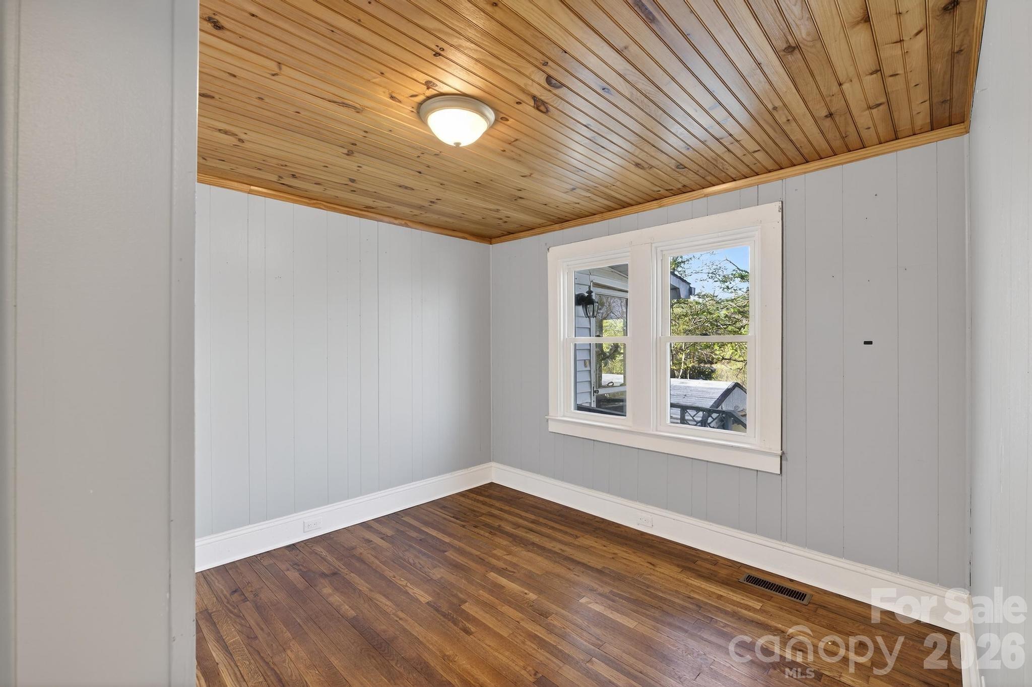 713 Prospect Street Property Photo 19