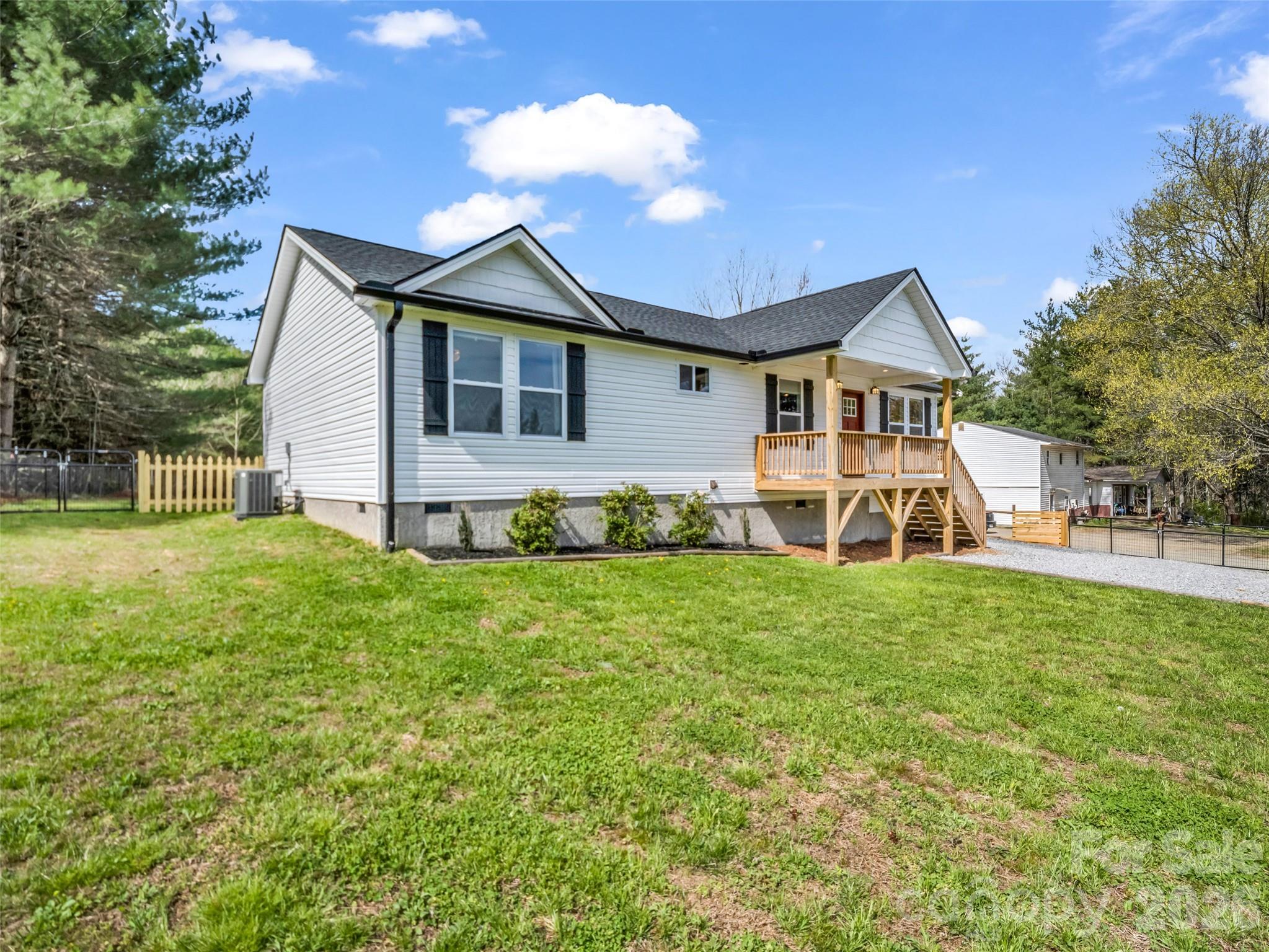 29 Kanes Drive Property Photo 3