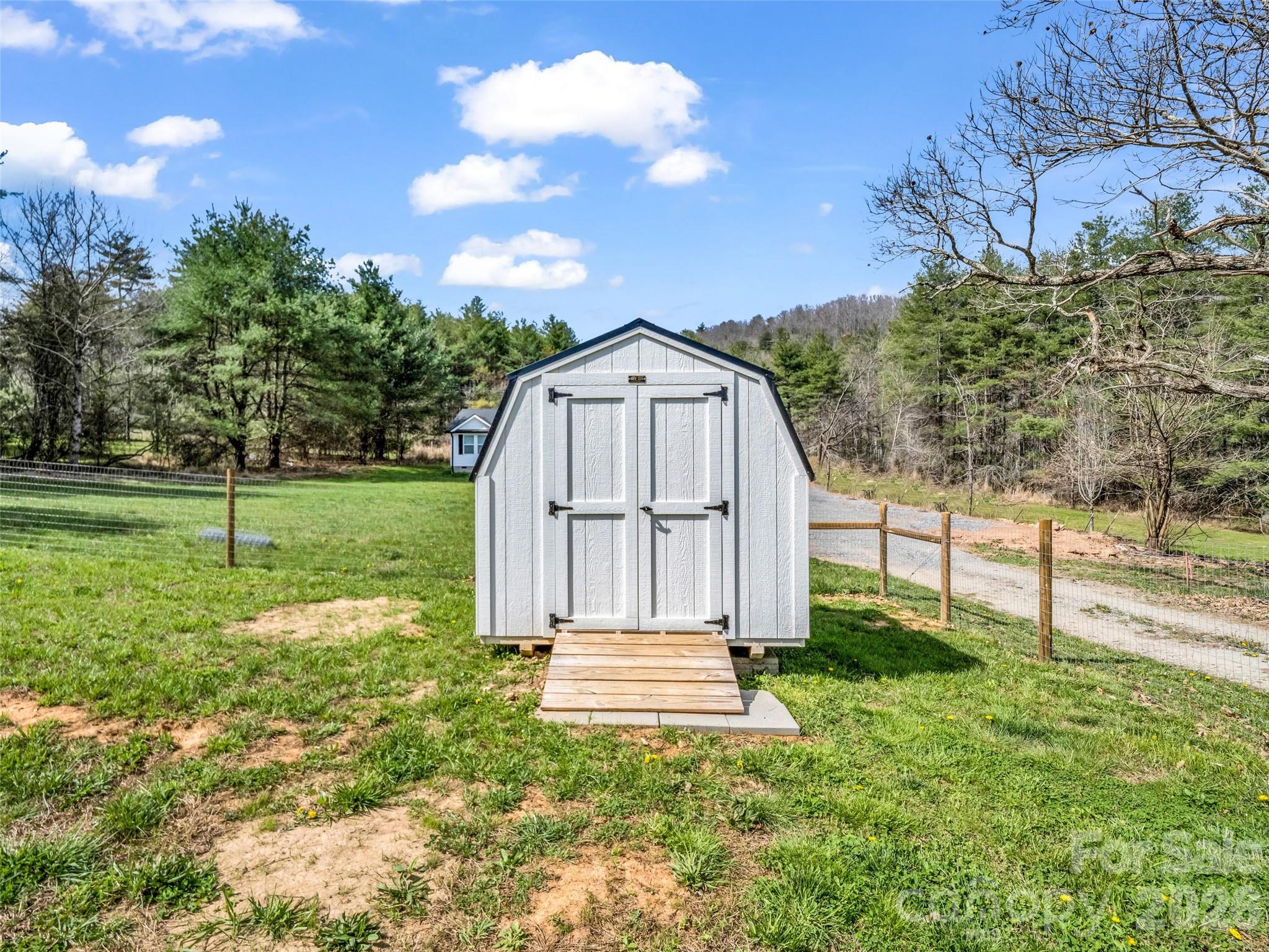 29 Kanes Drive Property Photo 33