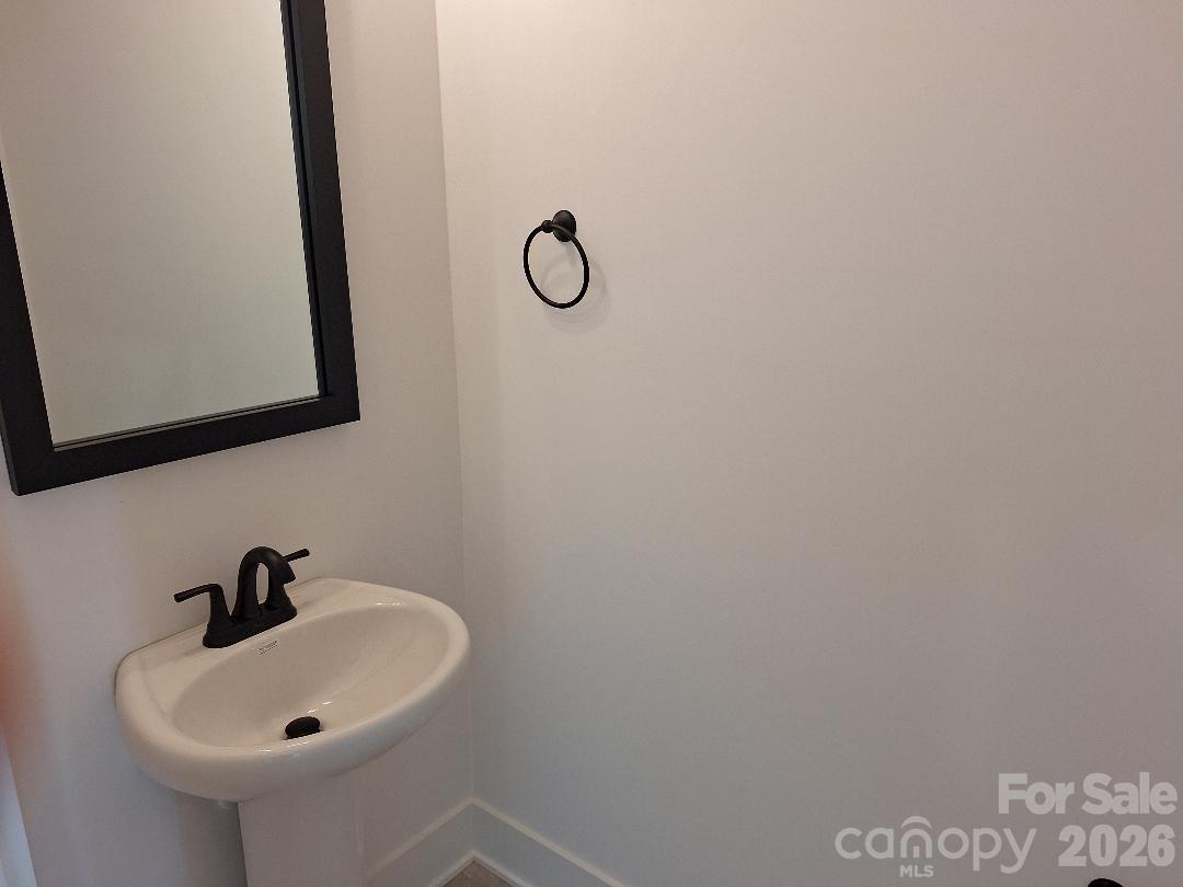 5115 Colchester Court 60 Property Photo 13
