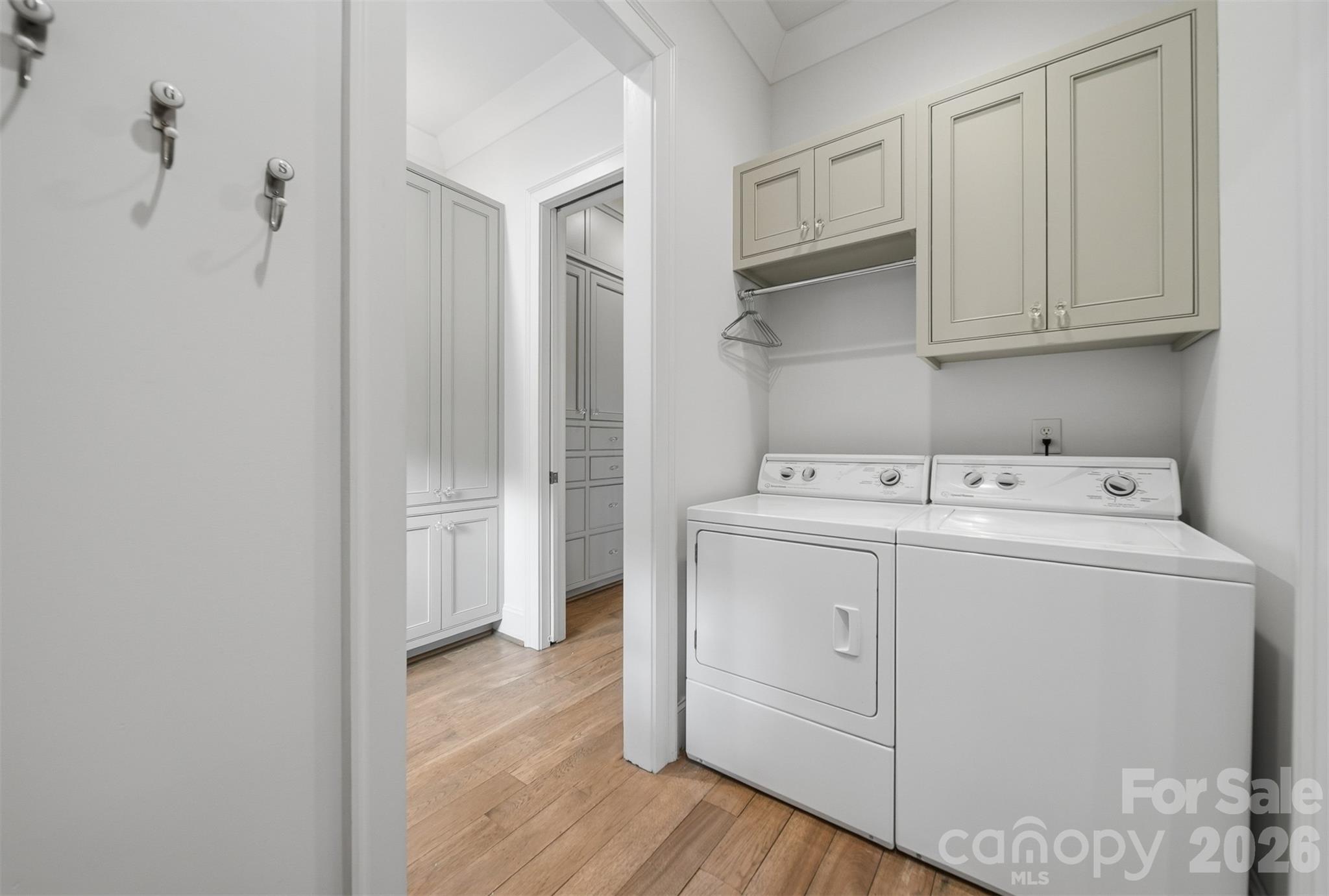 834 9th Avenue Property Photo 18