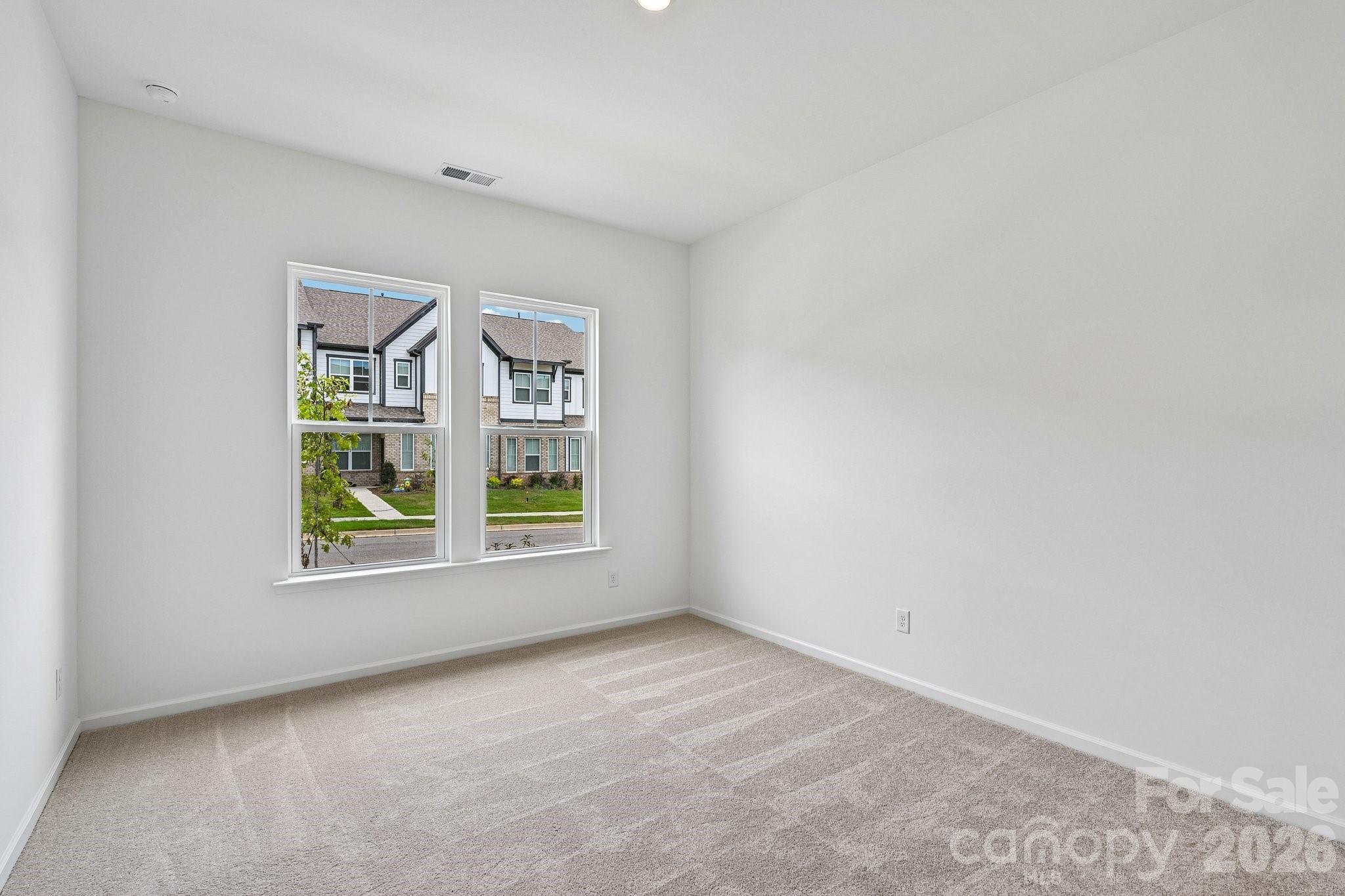 3166 Beacon Heights Road Property Photo 5