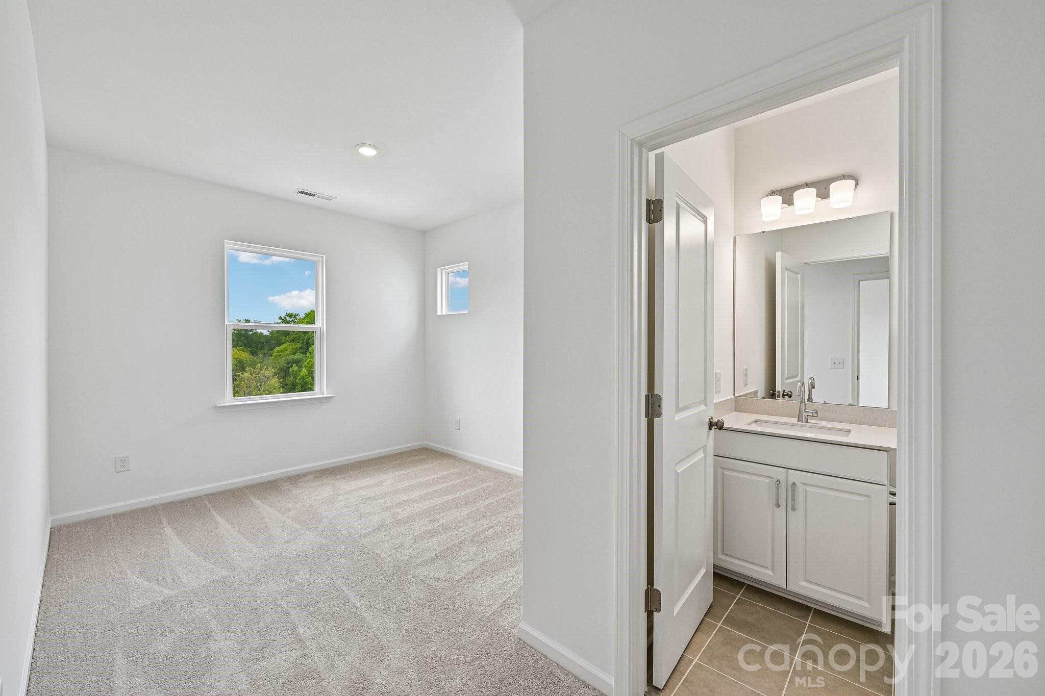 3166 Beacon Heights Road Property Photo 20