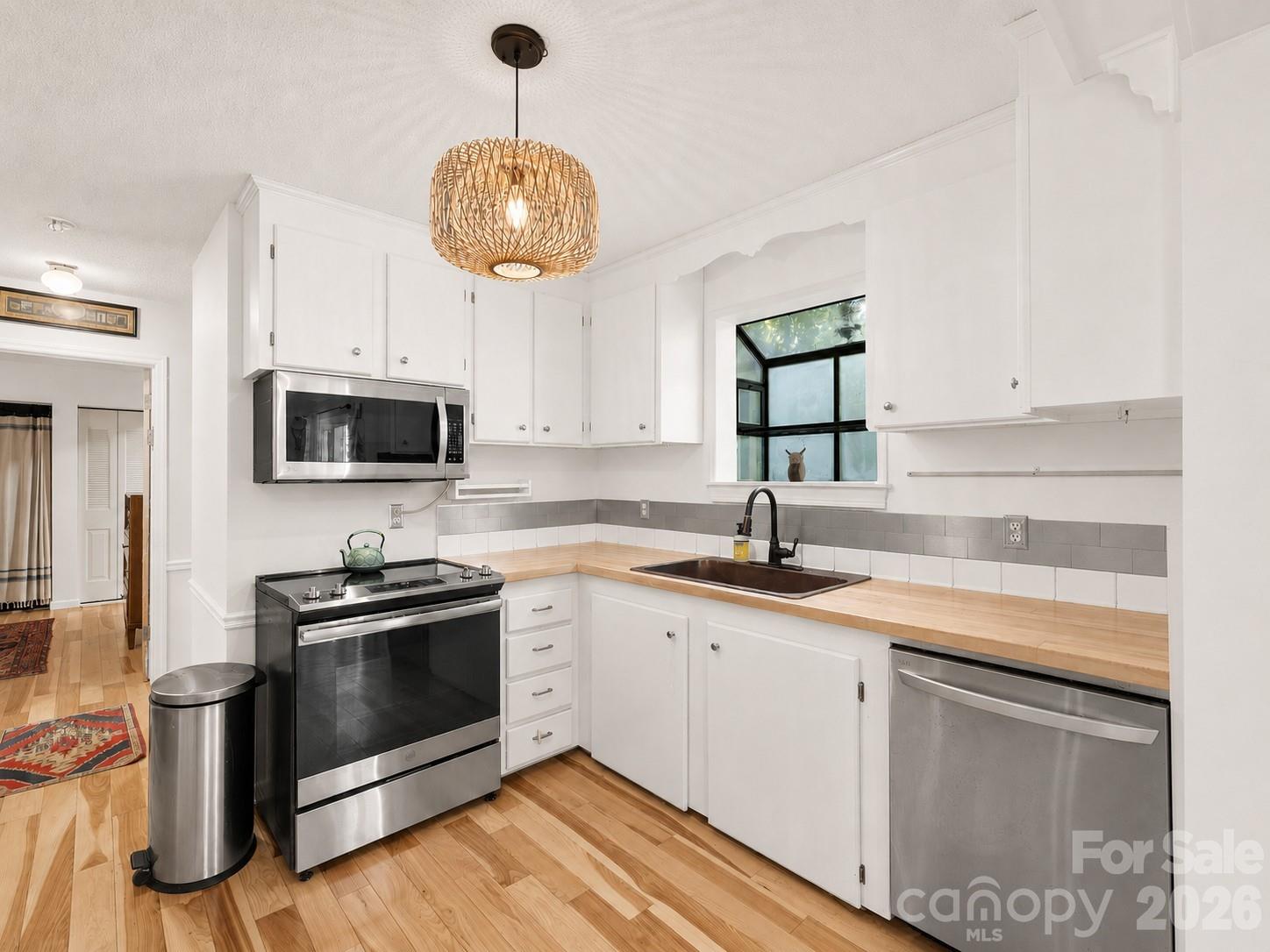 58 Pittman Road Property Photo 4