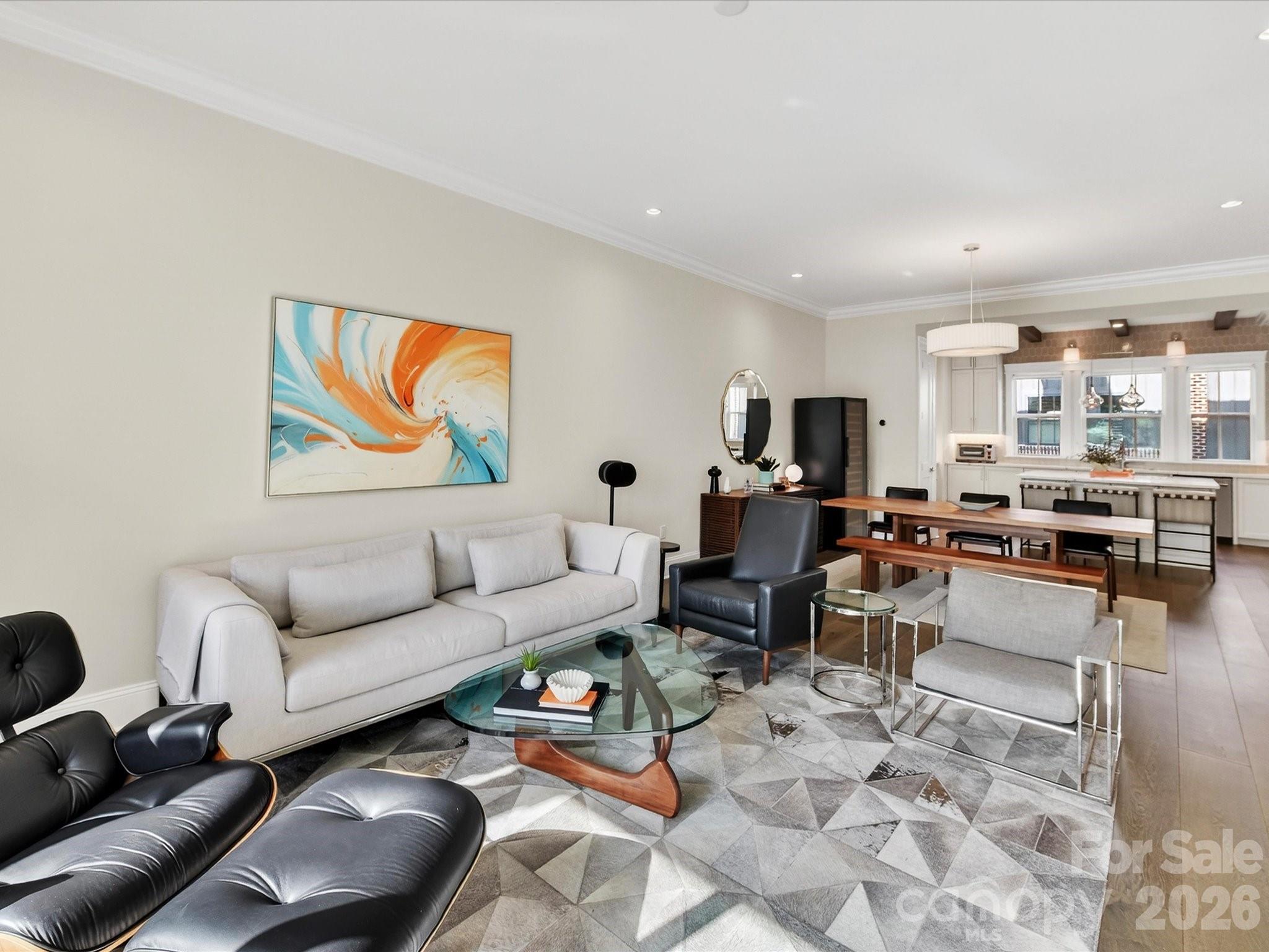 3074 Selwyn Avenue Property Photo 17