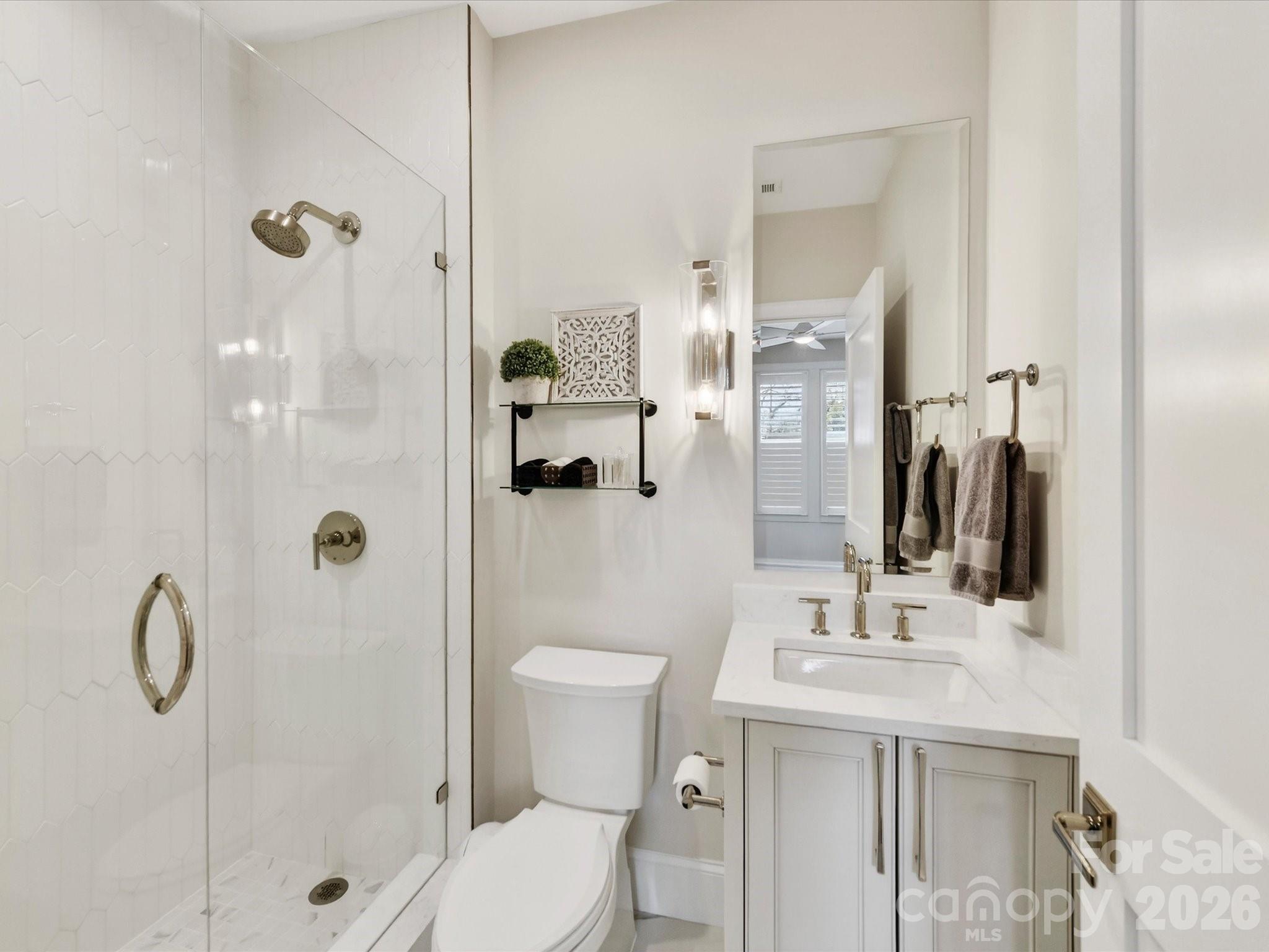 3074 Selwyn Avenue Property Photo 30