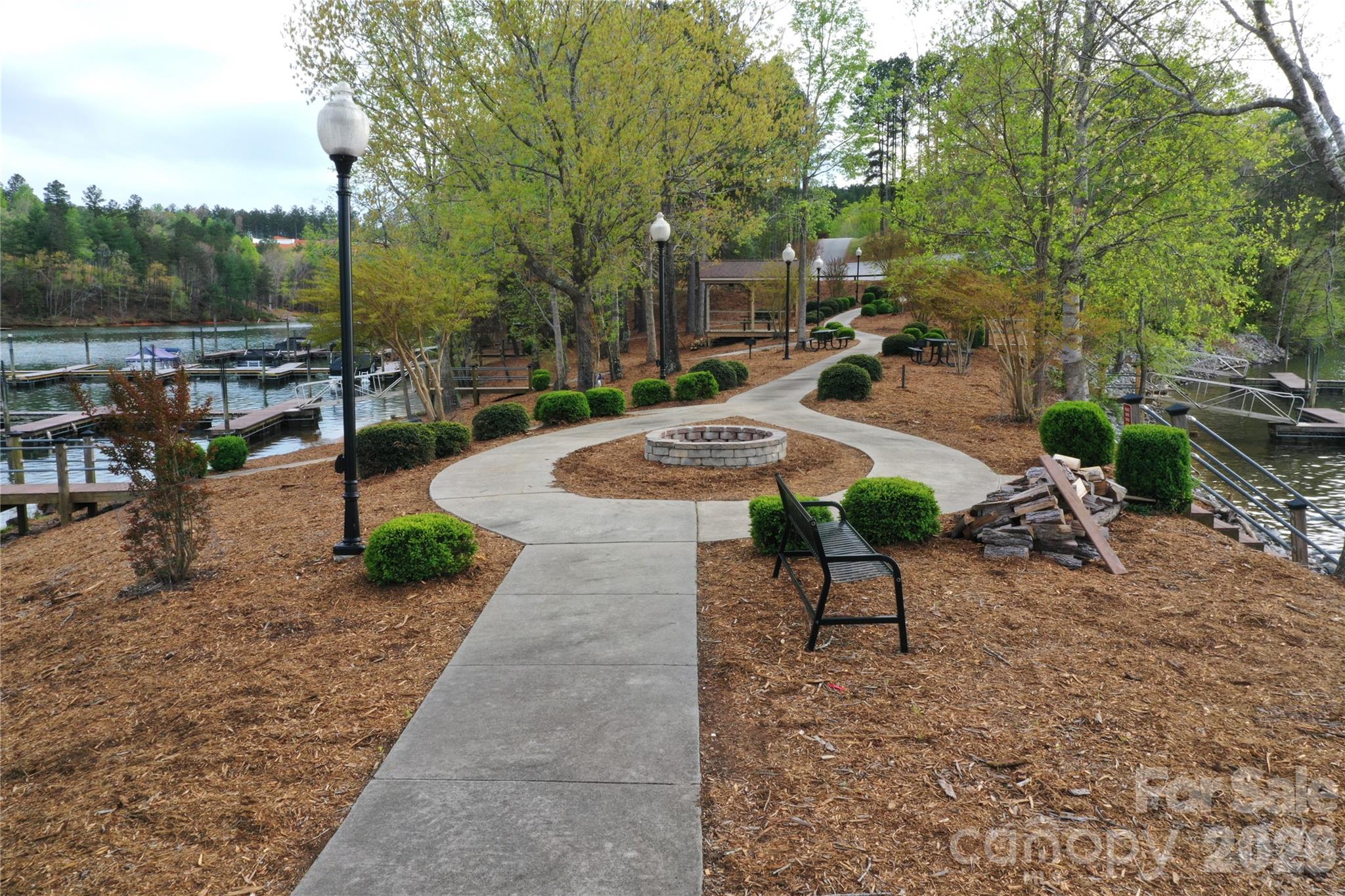 2299 Lighthouse Lane 76 Property Photo 17