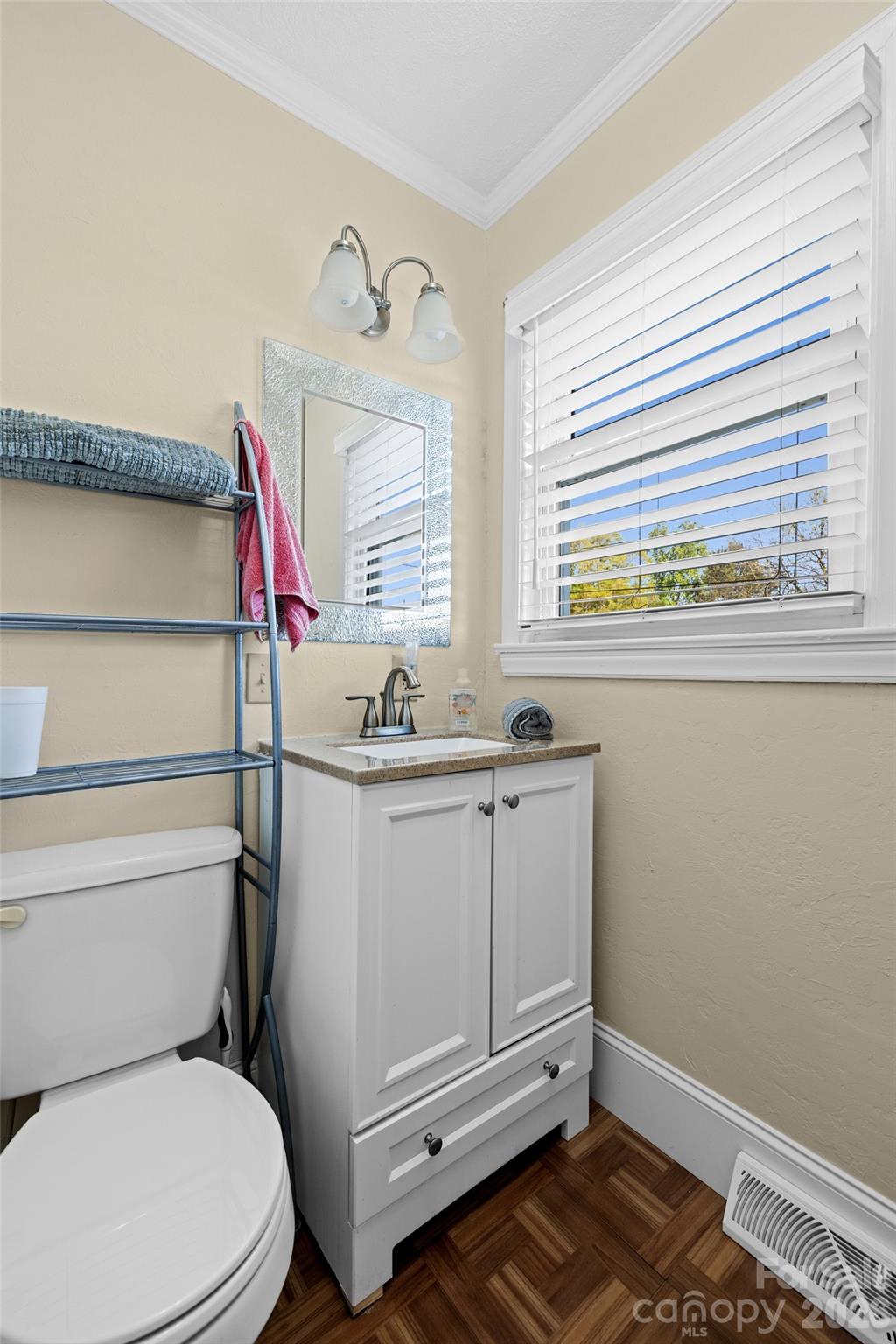 839 W Garrison Boulevard Property Photo 26
