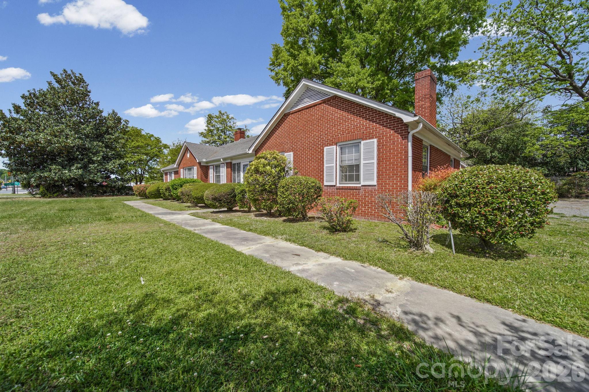 6811 E Highway 74 Boulevard Property Photo 4