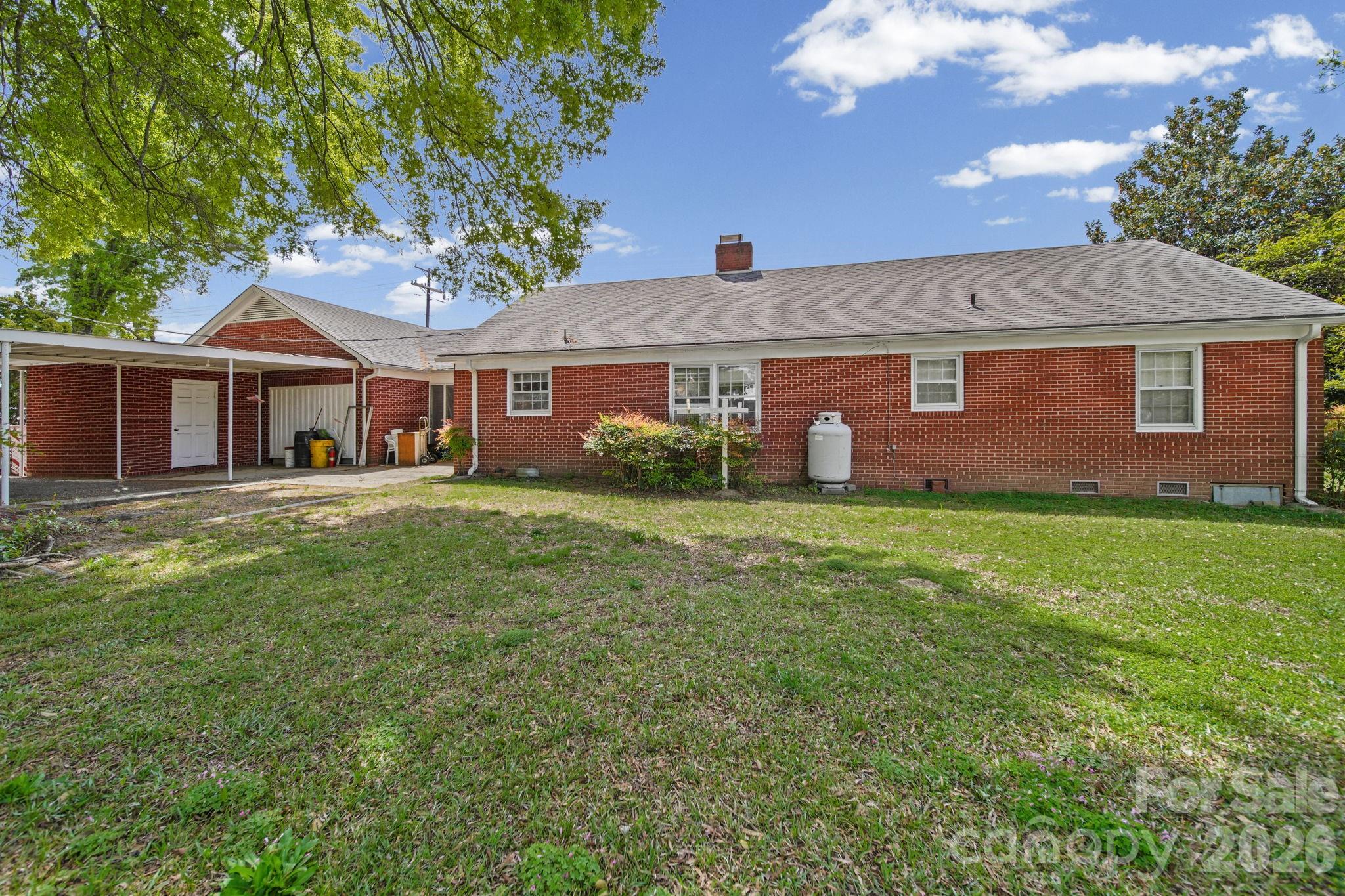 6811 E Highway 74 Boulevard Property Photo 6
