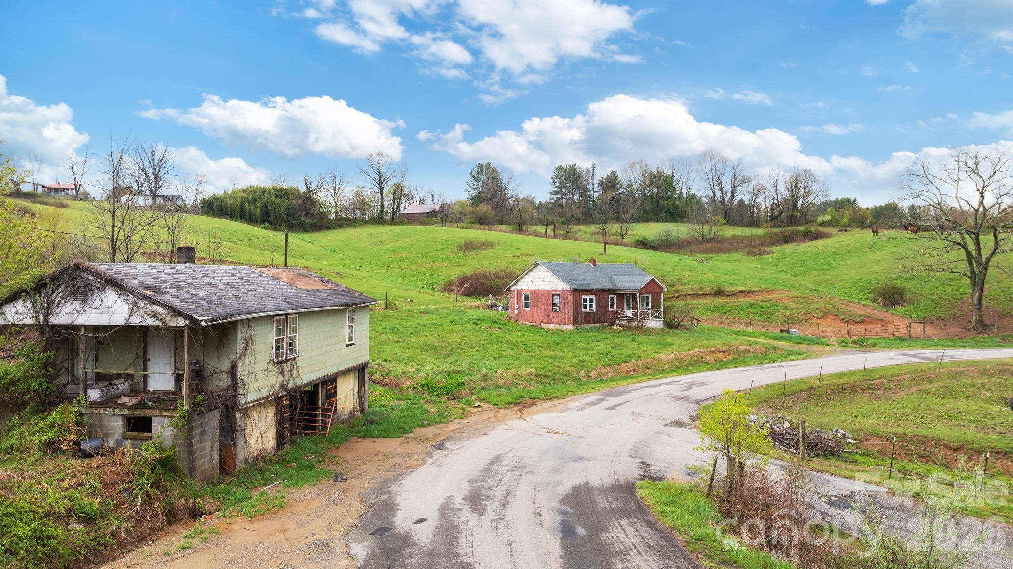 618 Beaverdam Street Property Photo 16