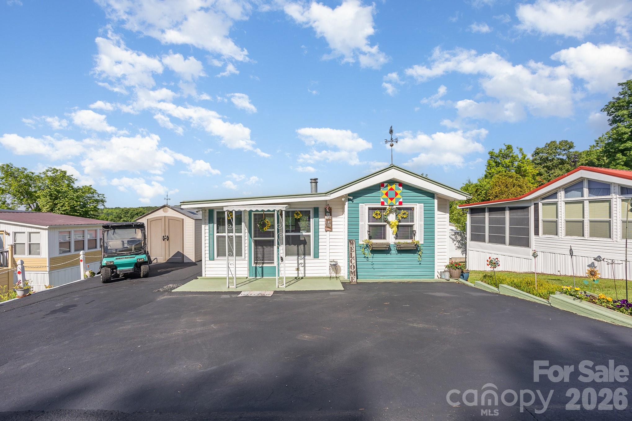 125 Maple Street Property Photo 2