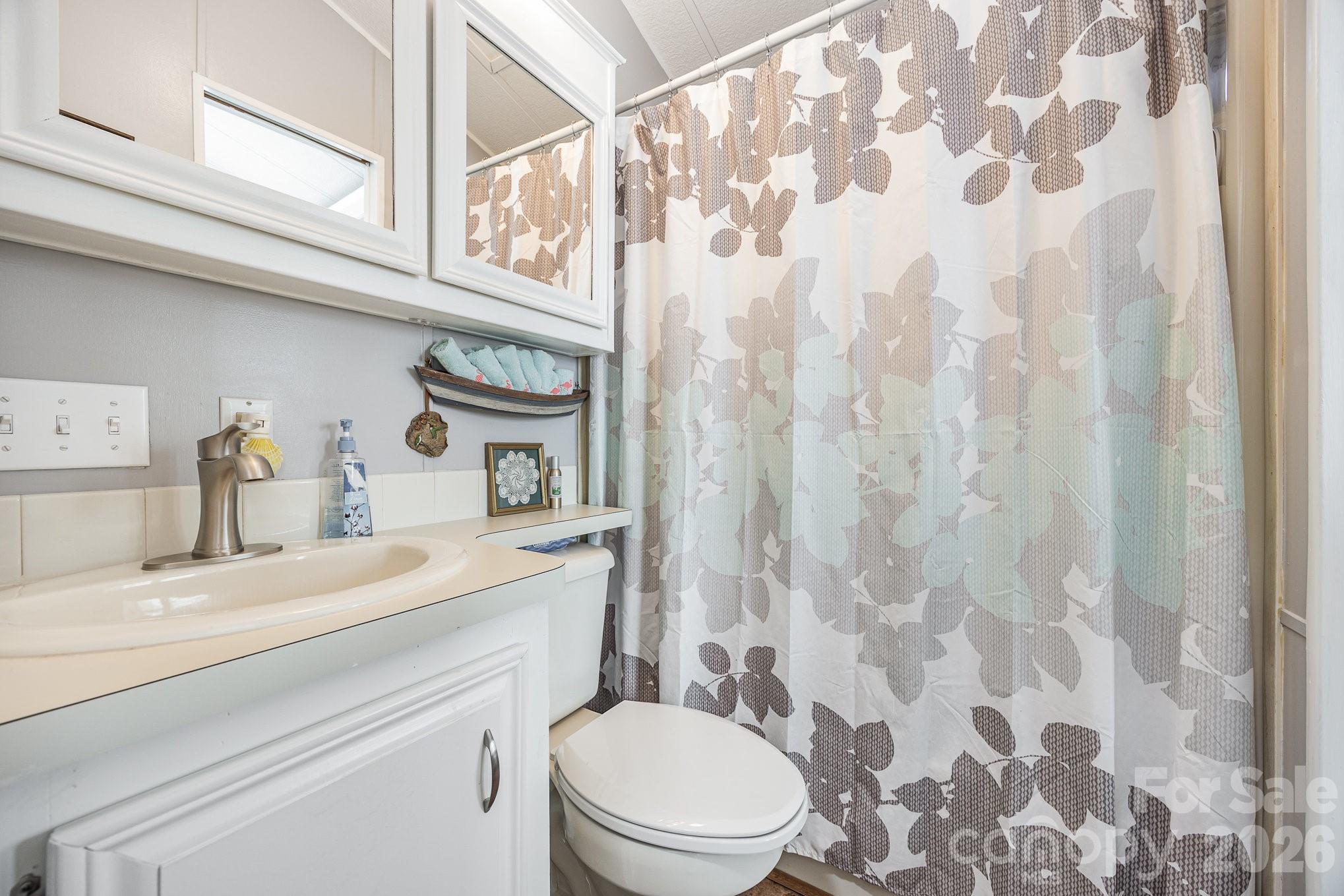 125 Maple Street Property Photo 13