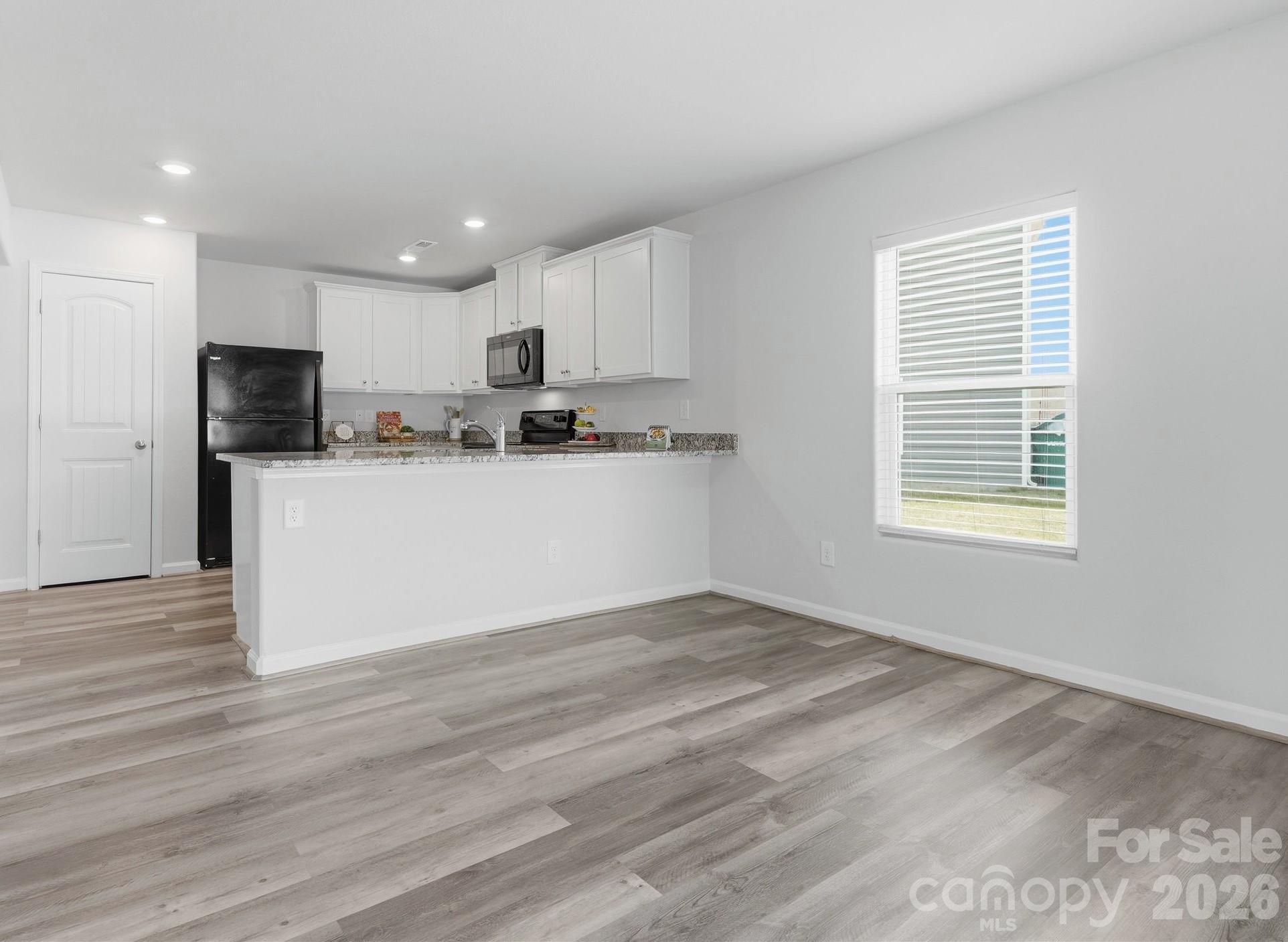 155 Trail Wood Court Property Photo 6