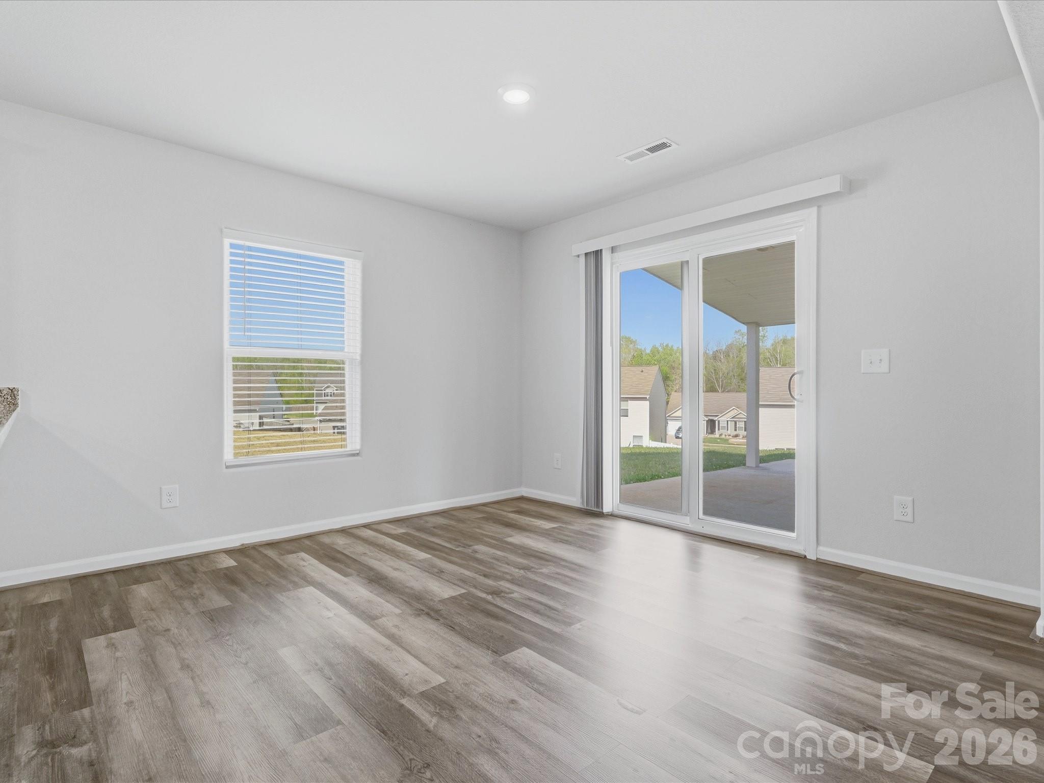 155 Trail Wood Court Property Photo 7