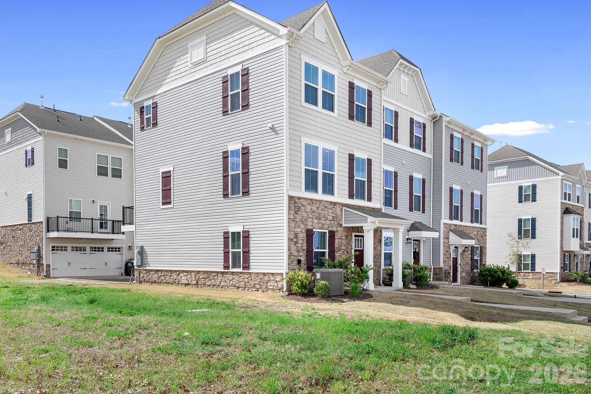 1814 Aspire Street Property Photo 2
