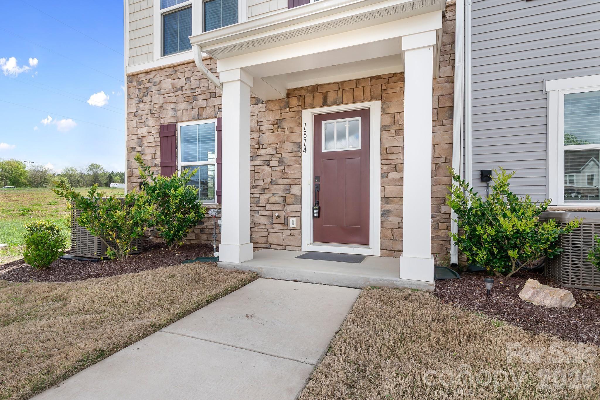 1814 Aspire Street Property Photo 3