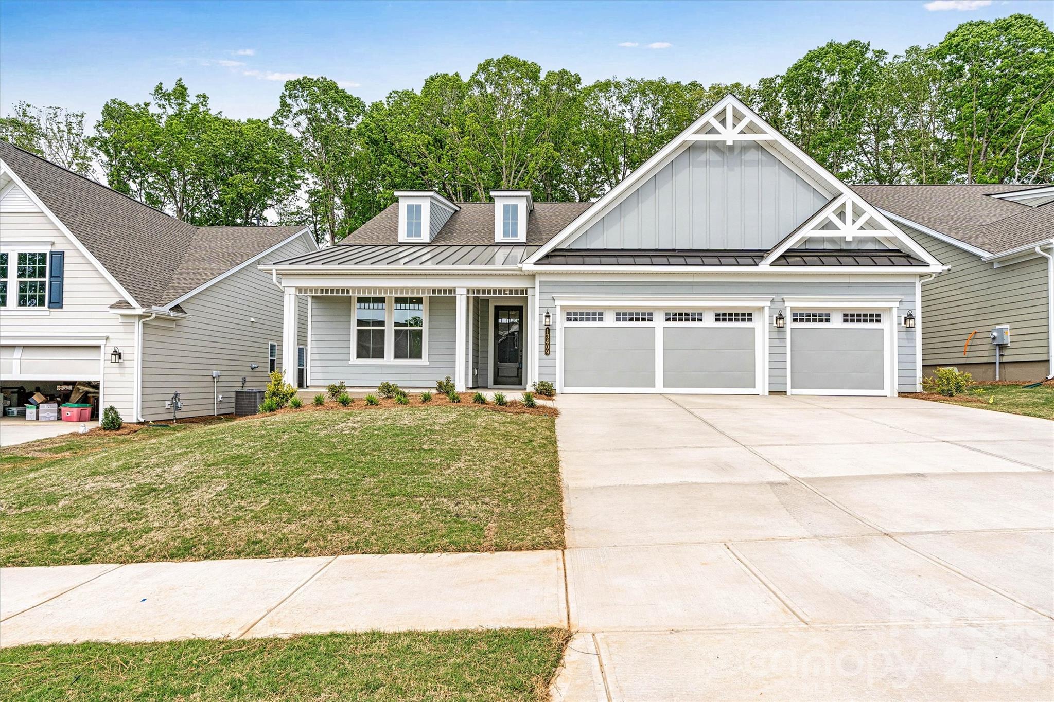 13409 Cozy Court Property Photo 1