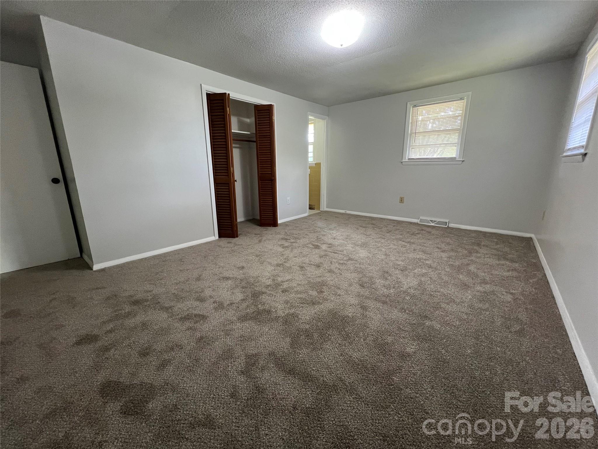 649 Pine Street Extension Property Photo 27