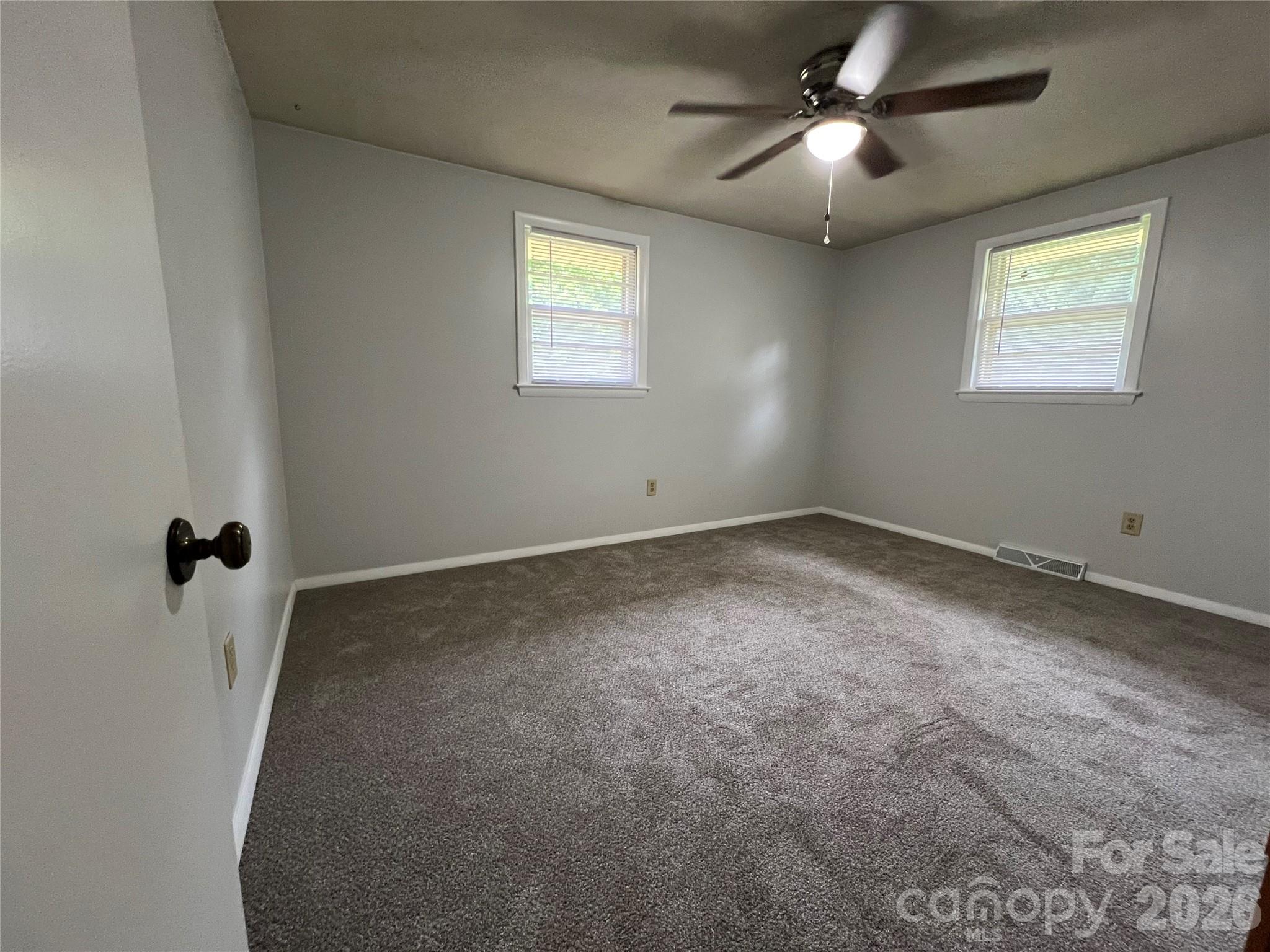 649 Pine Street Extension Property Photo 31